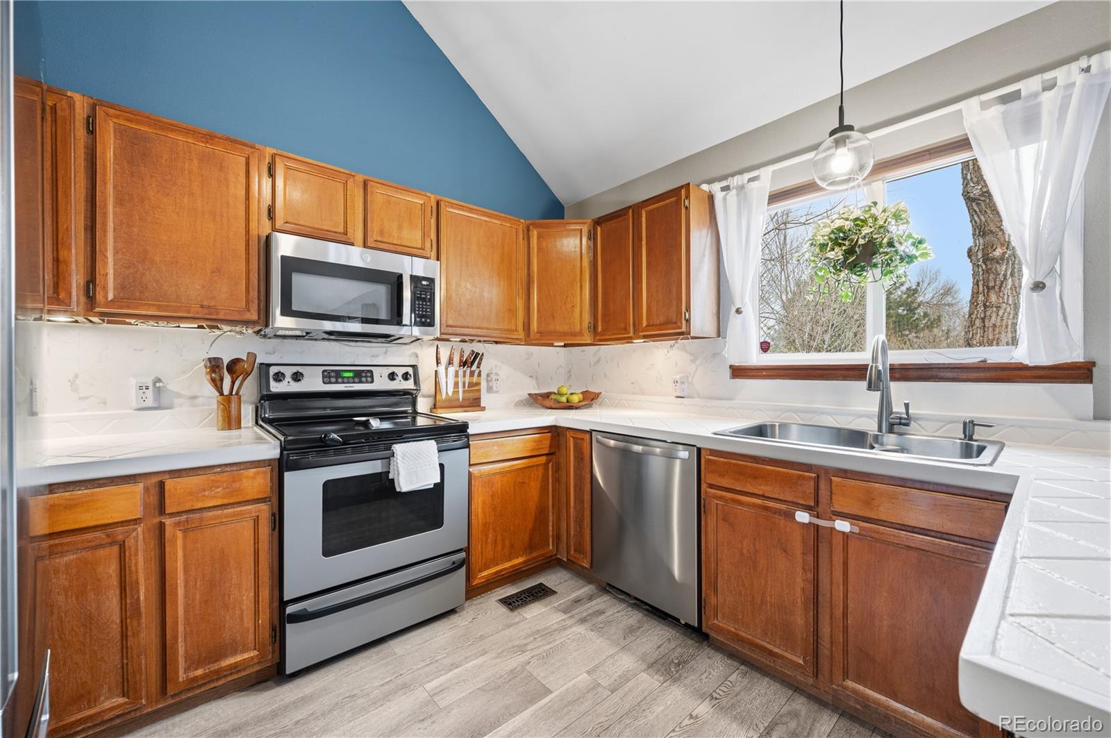 5775 W 61st Place