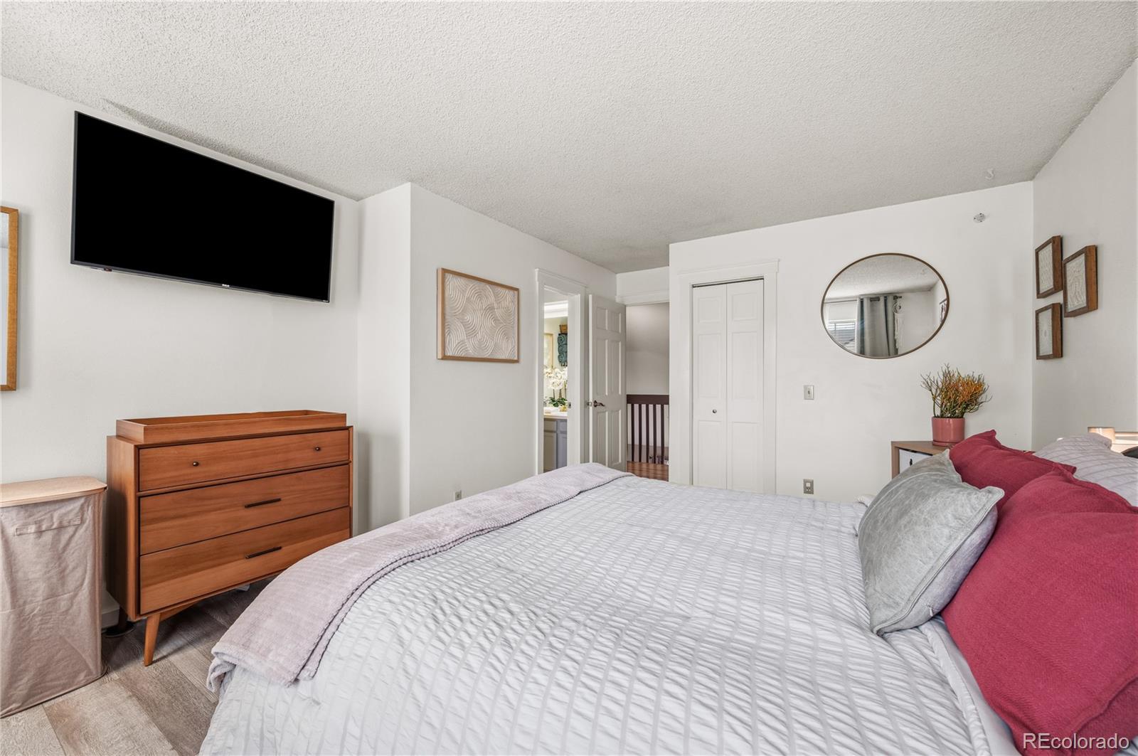 5775 W 61st Place