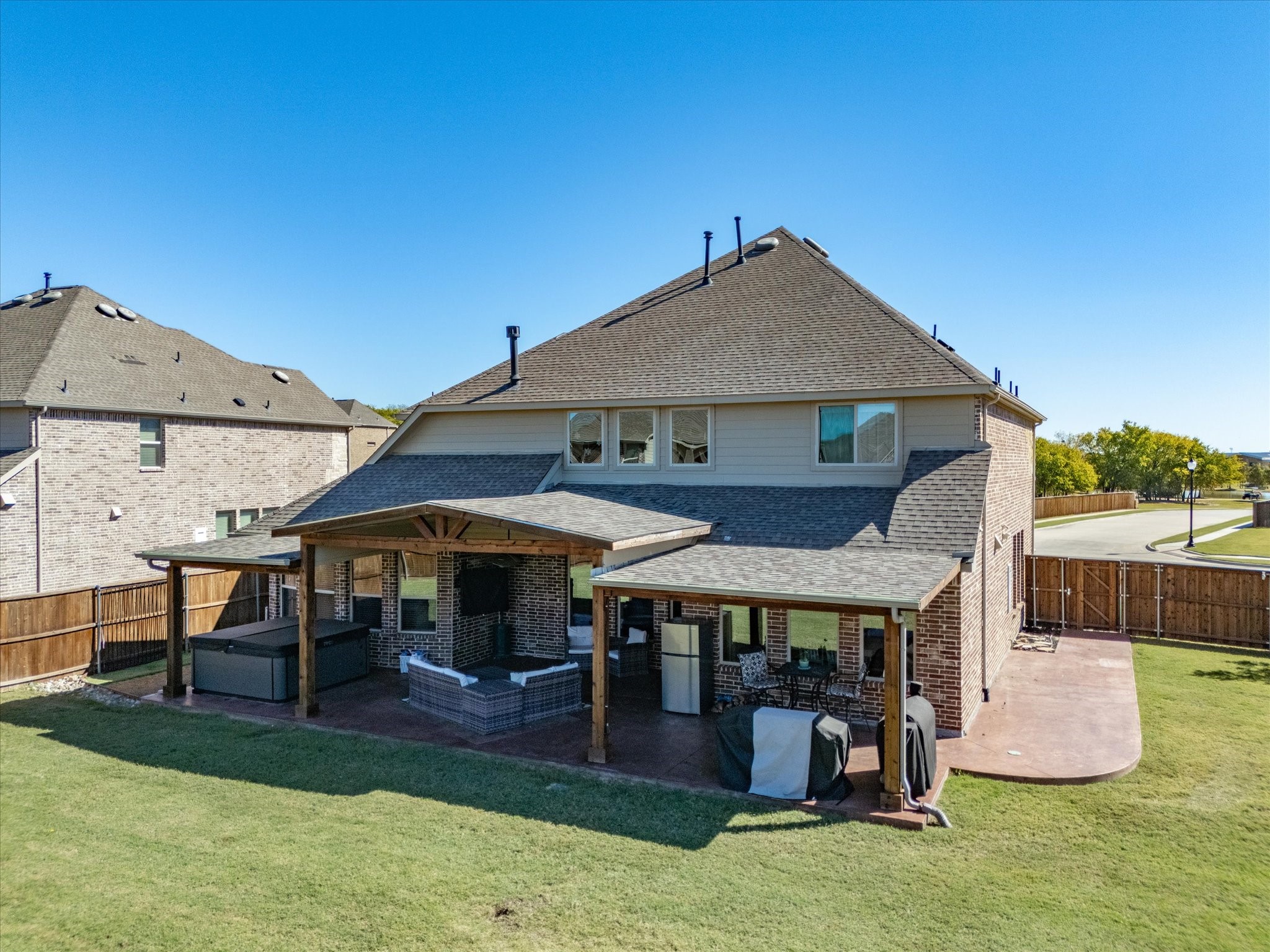 6524 Elderberry Way
