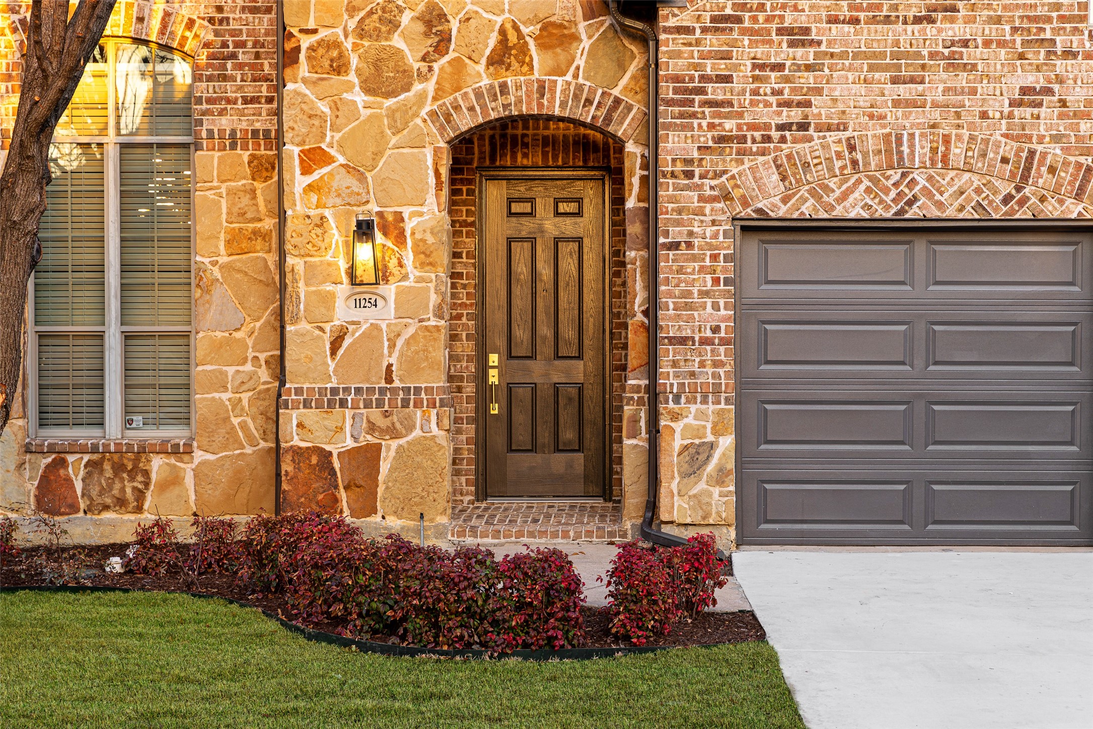 11254 Tenison Lane