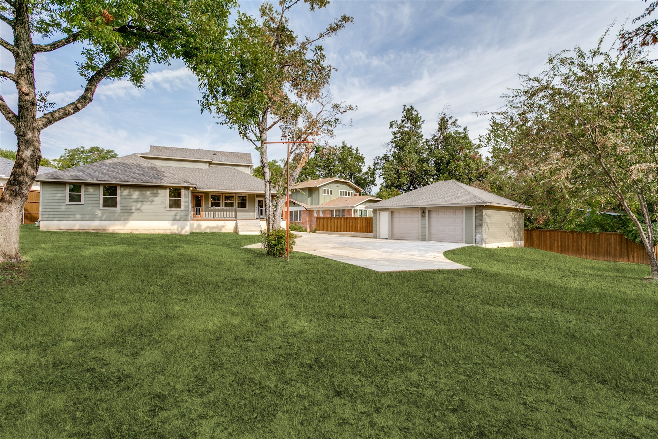 1821 Warner Road