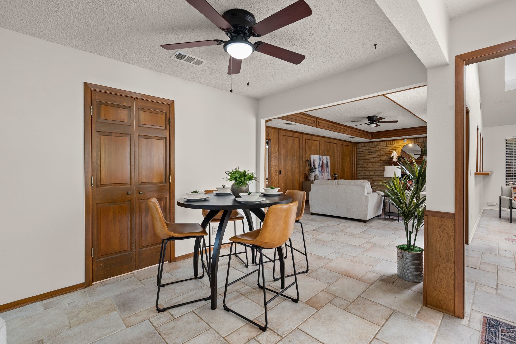 602 Horizon Drive