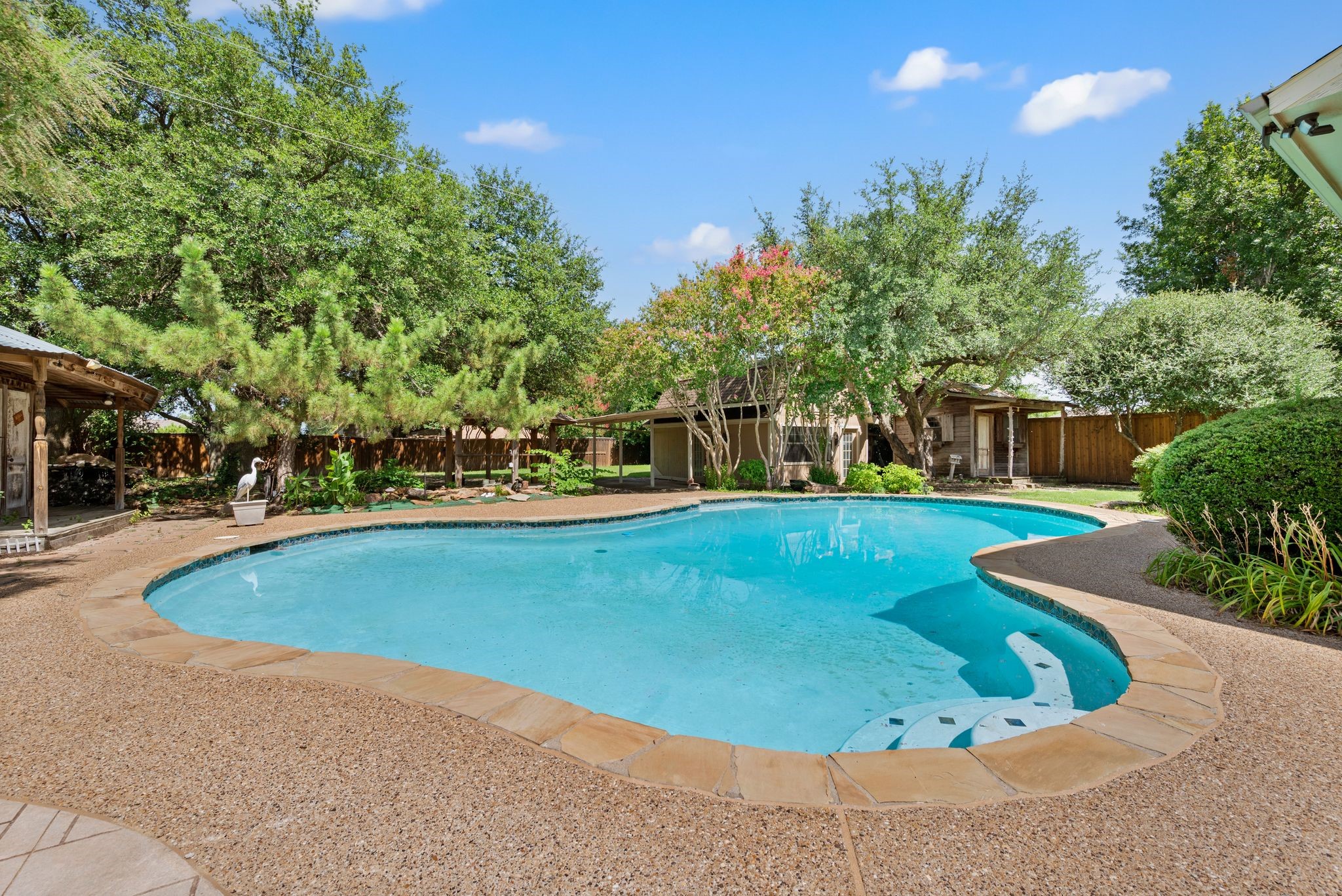 602 Horizon Drive