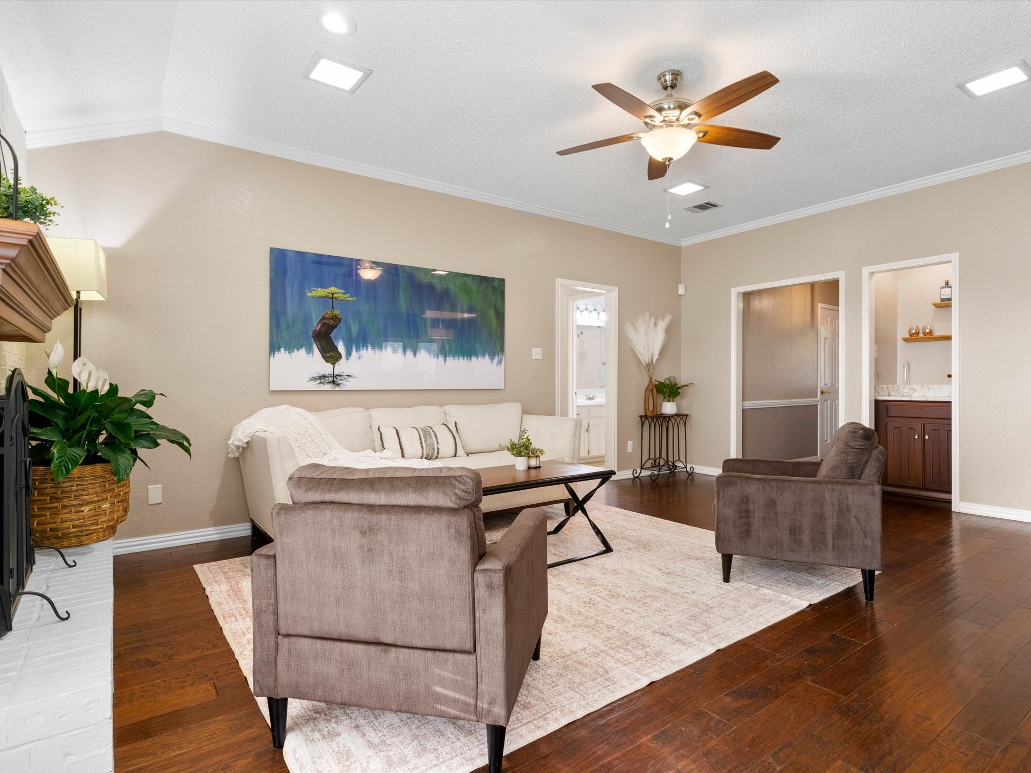 3028 Oak Valley Drive