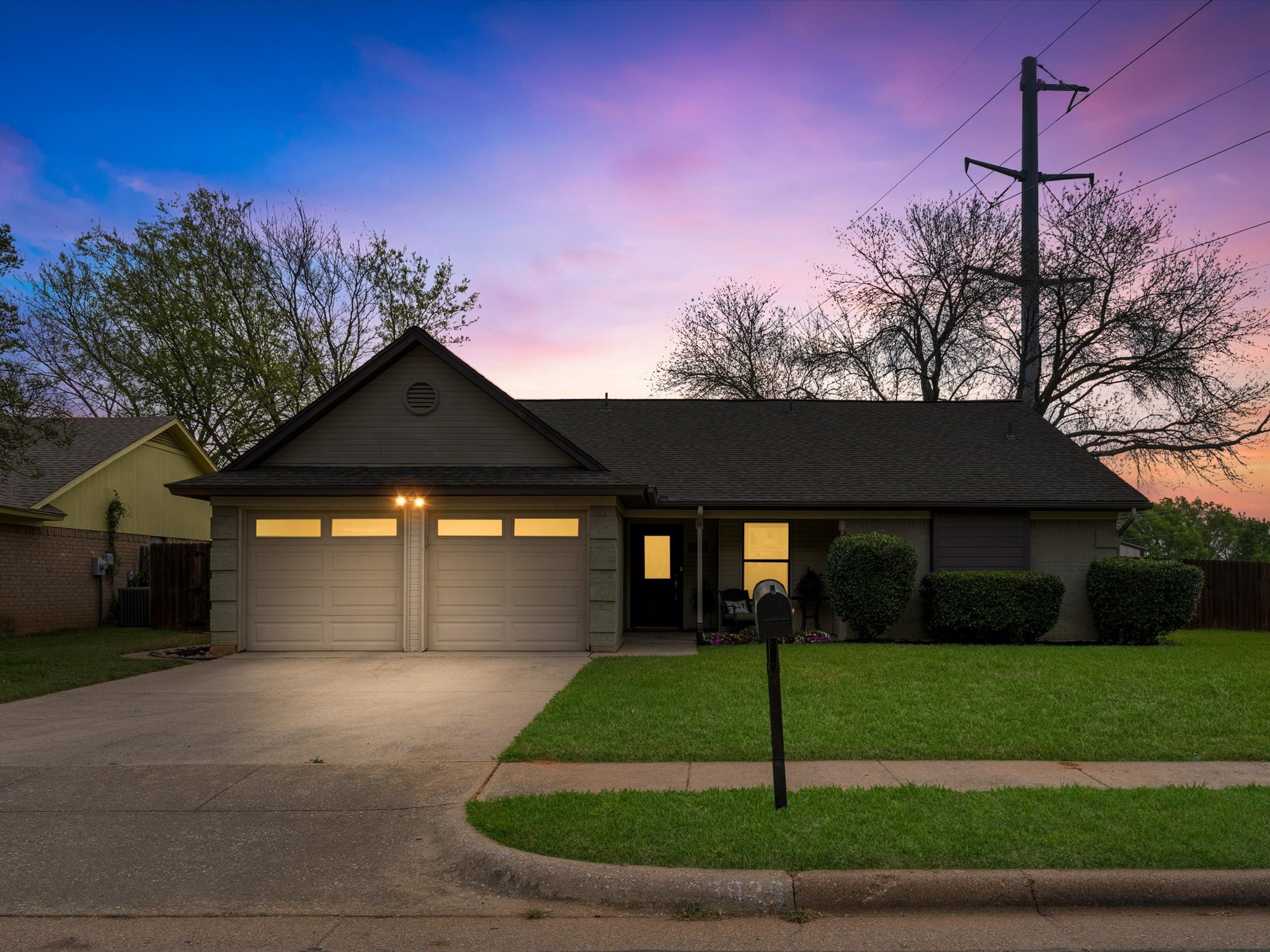 3028 Oak Valley Drive