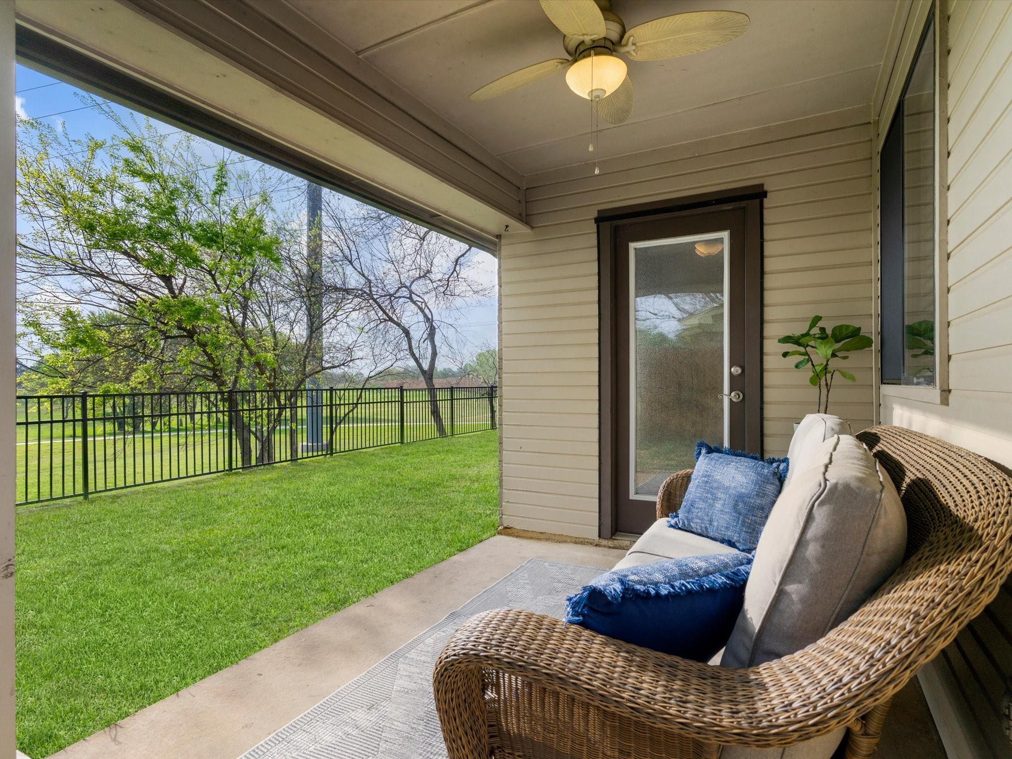 3028 Oak Valley Drive