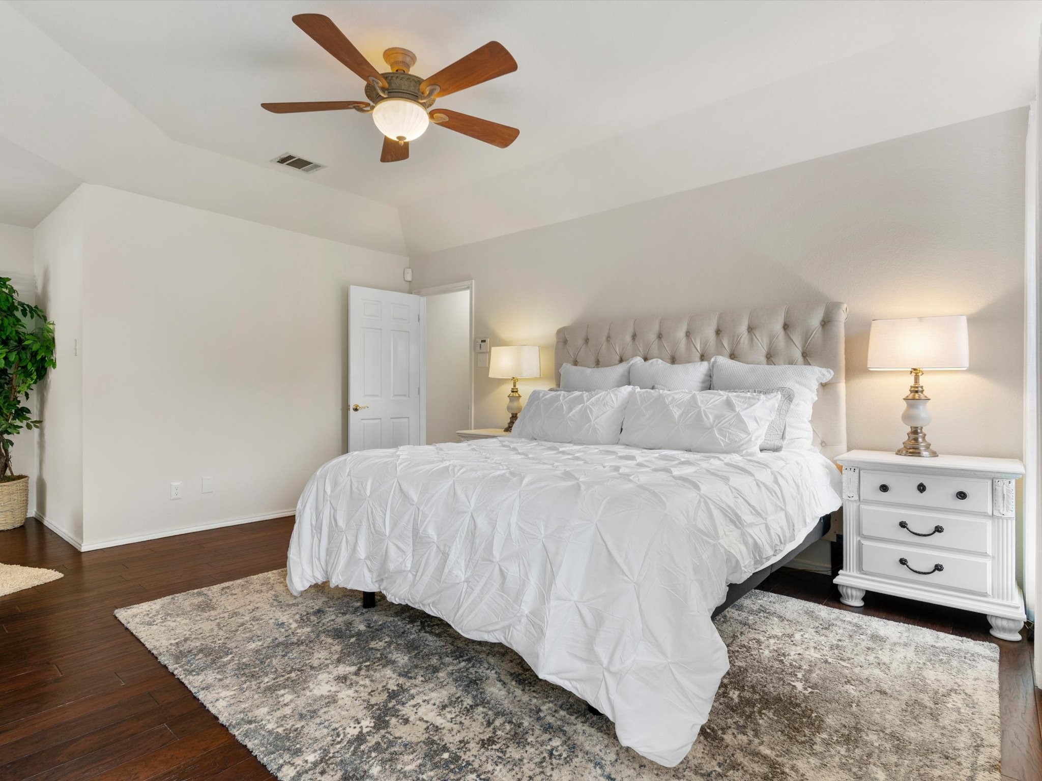 3028 Oak Valley Drive