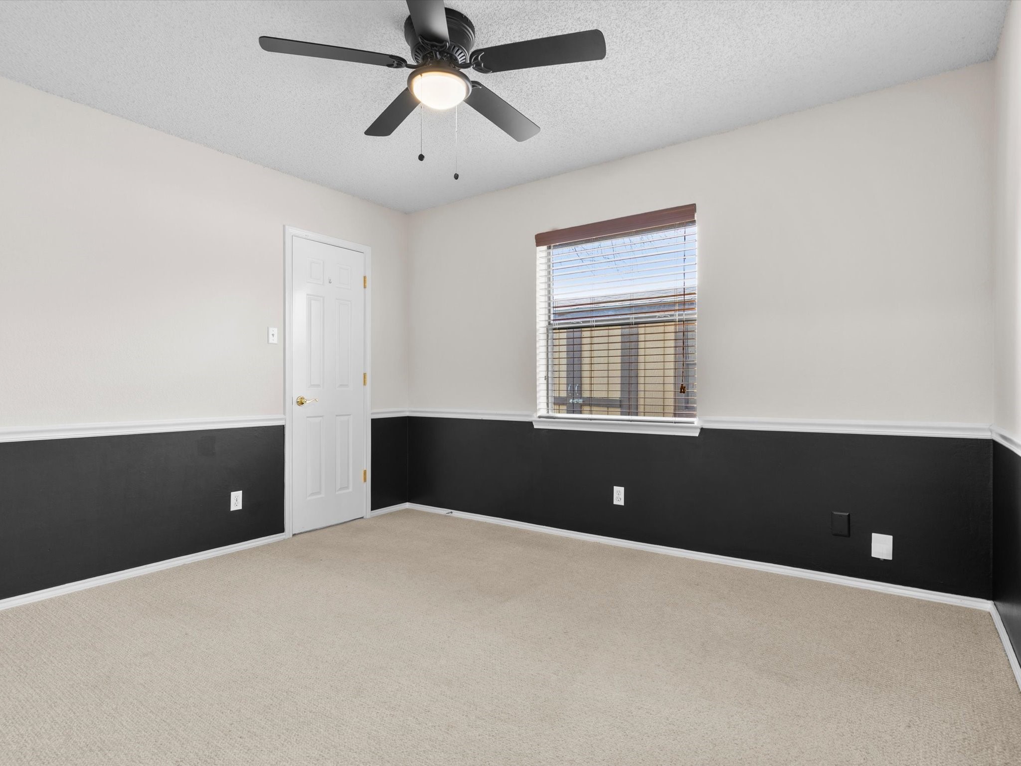 3028 Oak Valley Drive