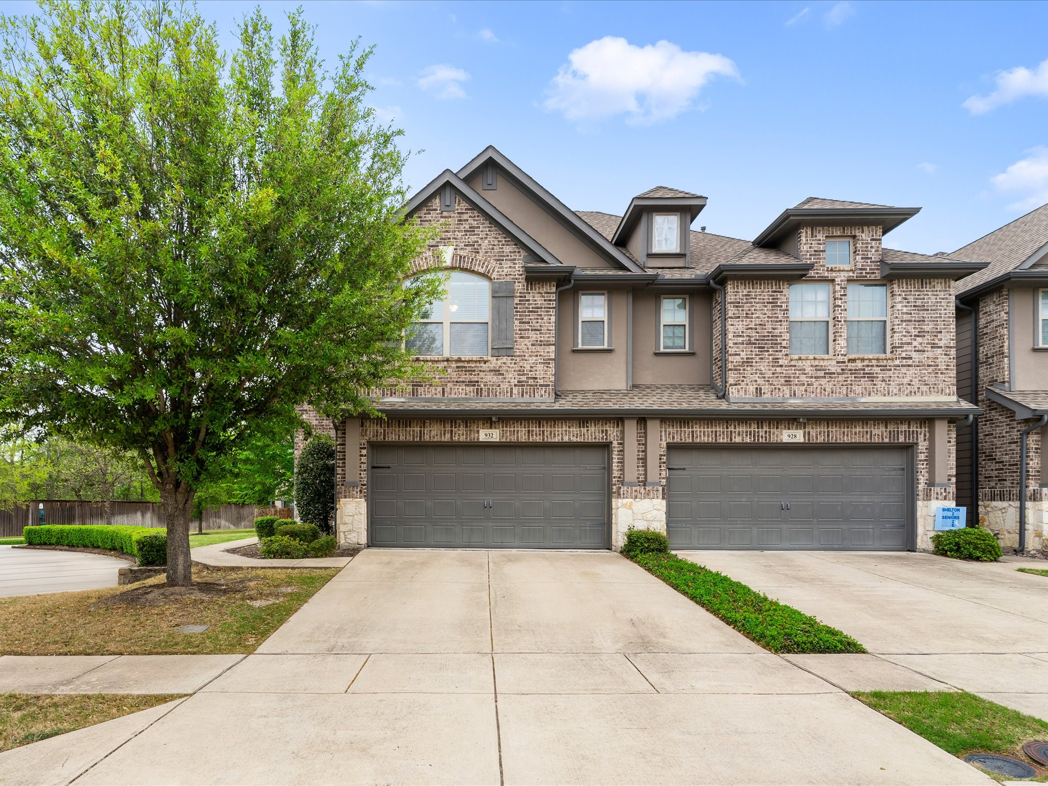 932 Brookville Court