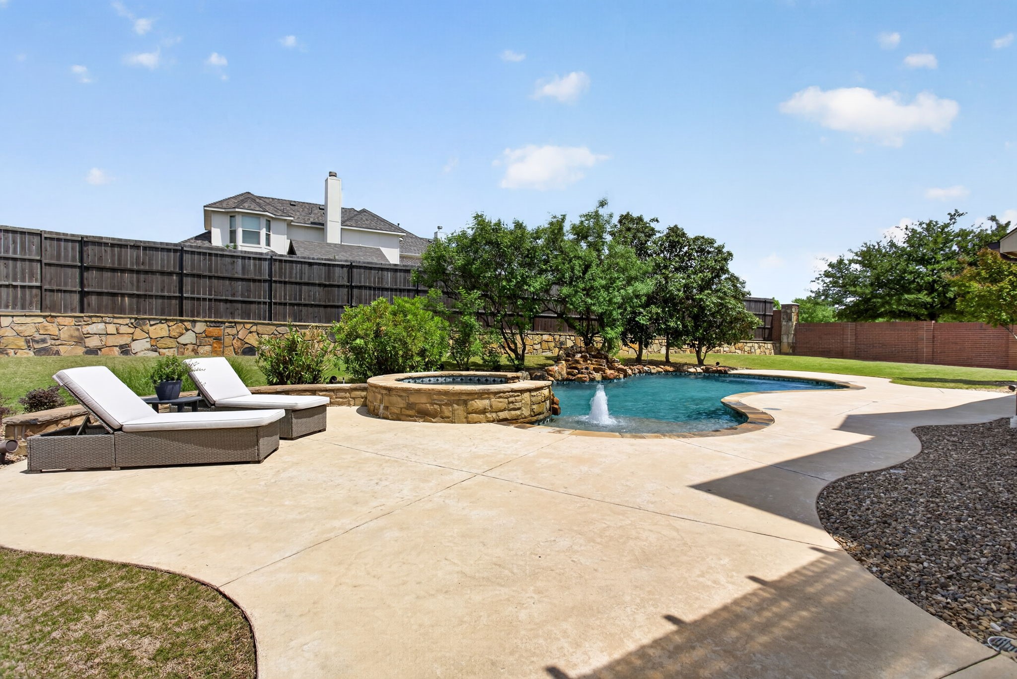 1921 Cedar Springs Drive
