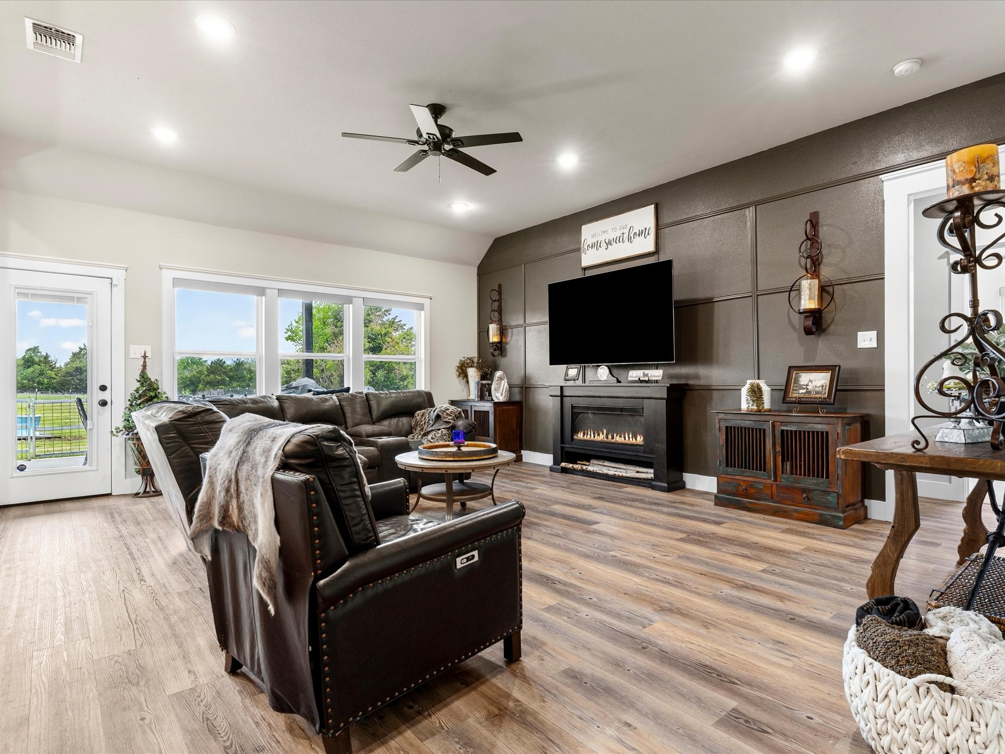 550 County Road 4109