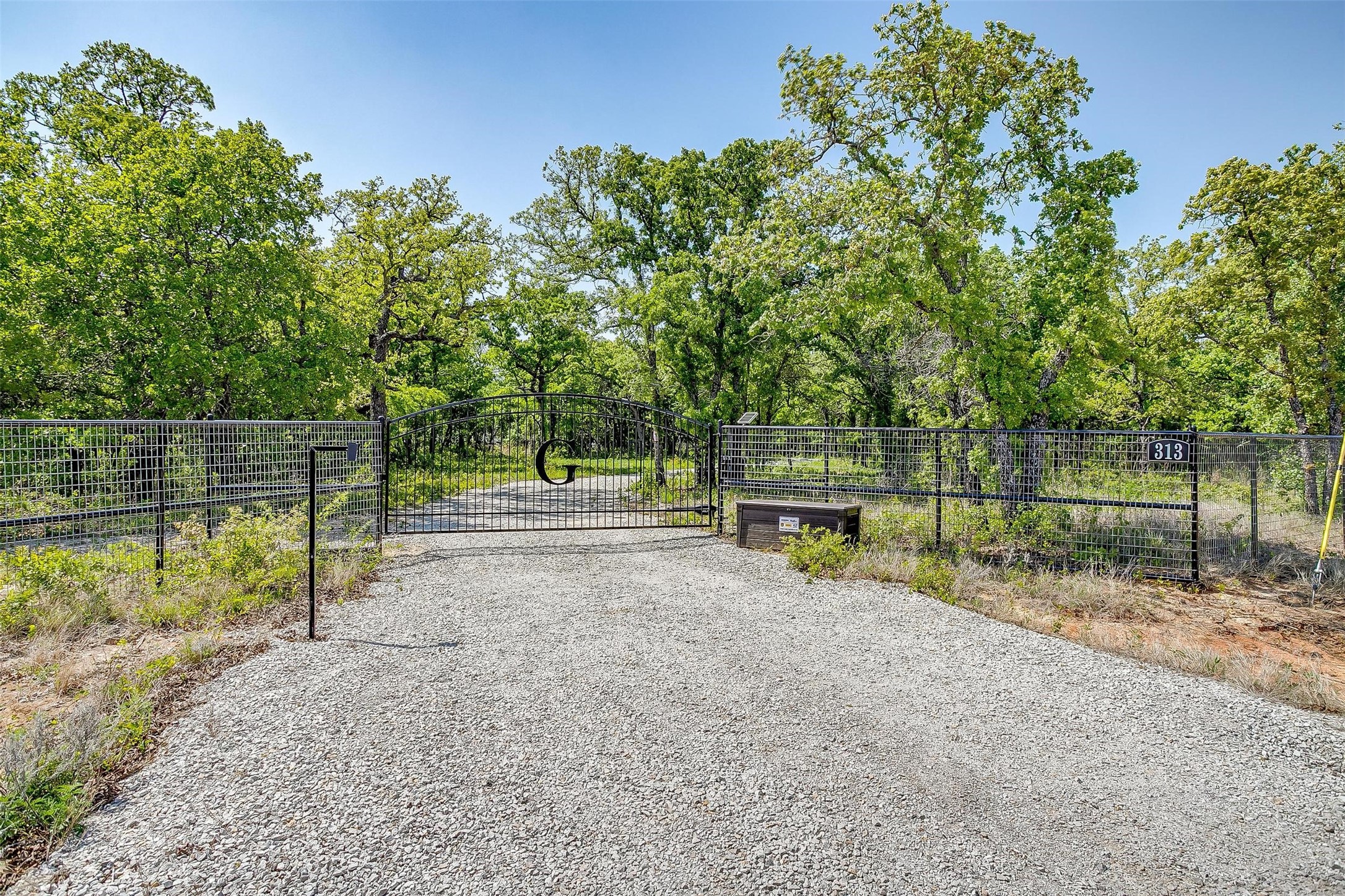 313 Broken Rd Road