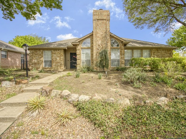 10330 Castle Drive