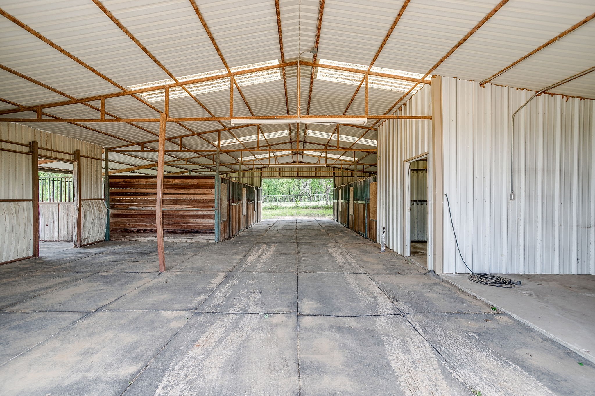 2196 Old Agnes Road