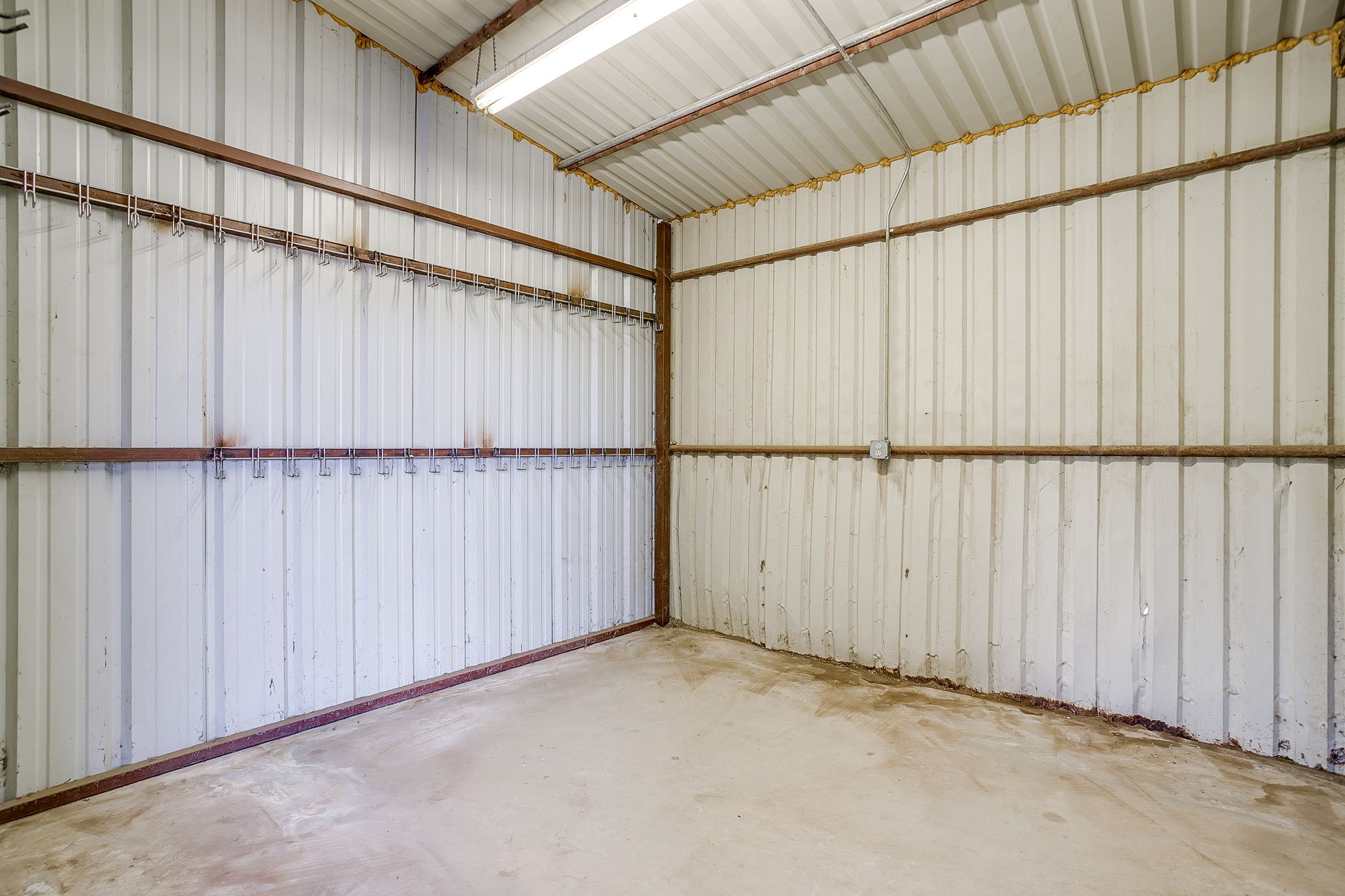 2196 Old Agnes Road