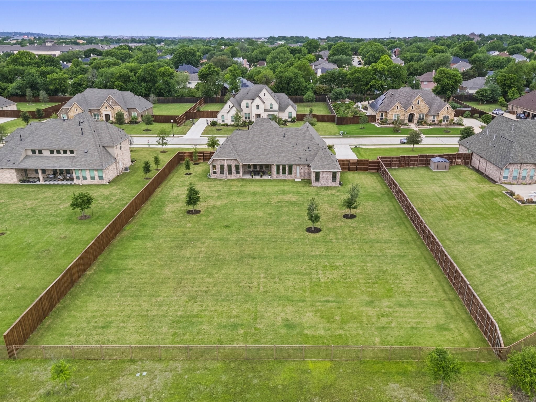 913 Bluebonnet Drive