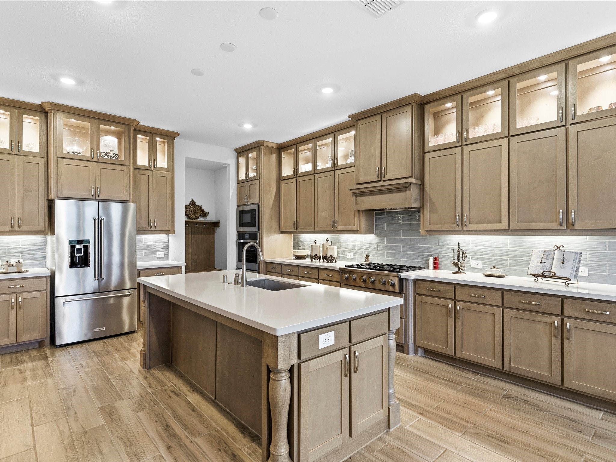 913 Bluebonnet Drive