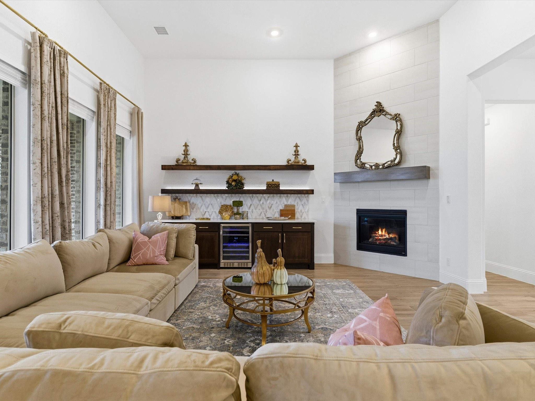 913 Bluebonnet Drive