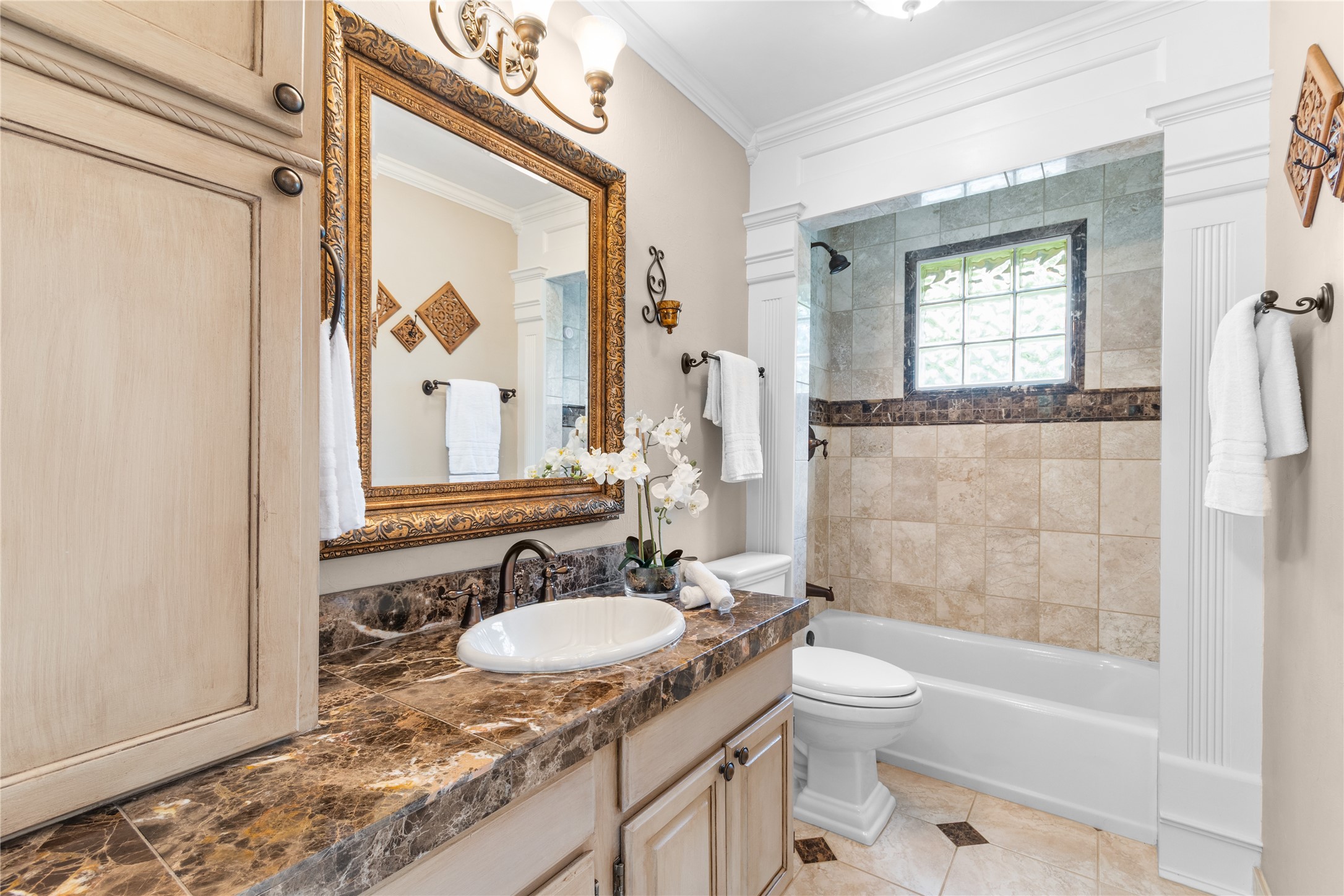 3233 Shady Glen Drive