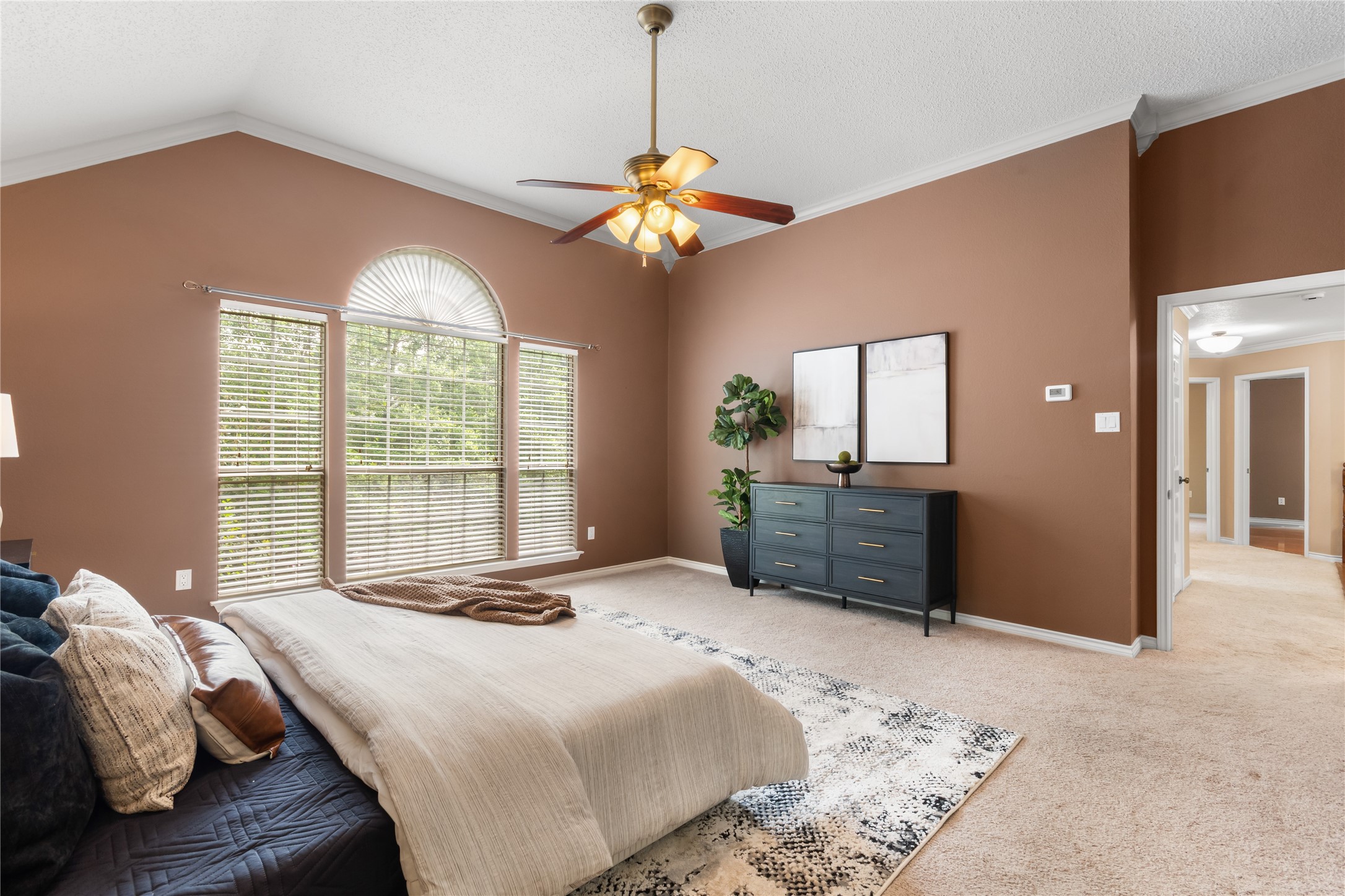 3233 Shady Glen Drive