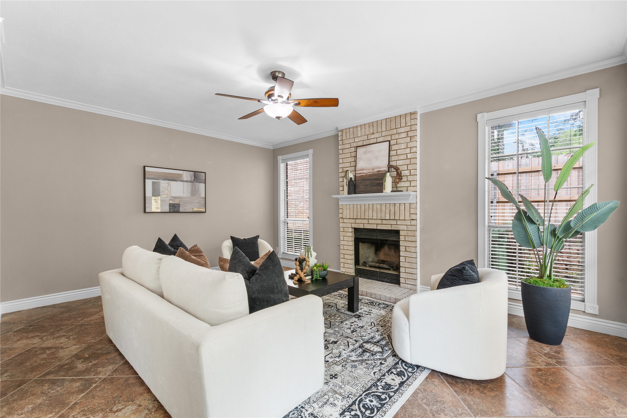 3233 Shady Glen Drive