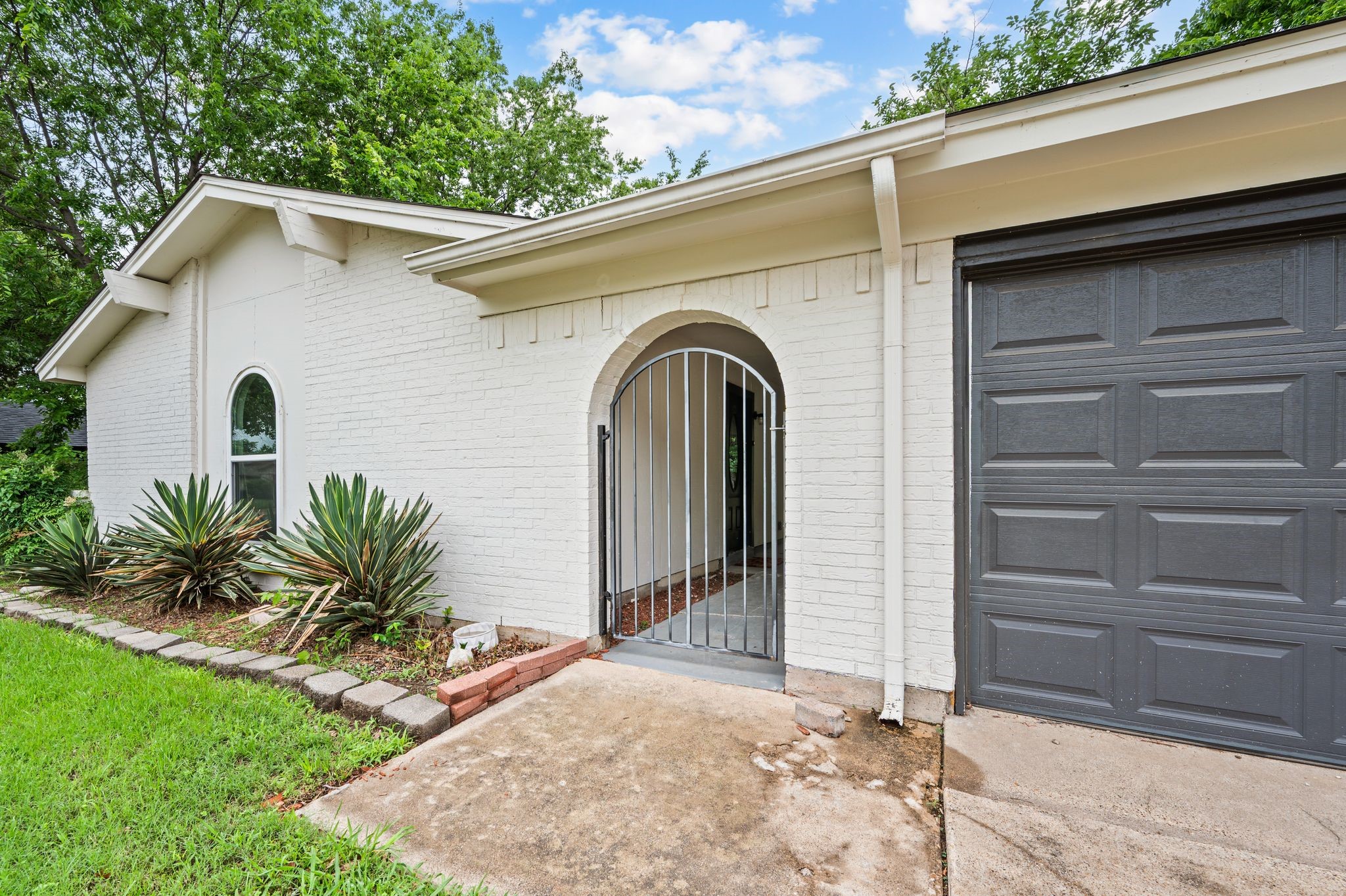 5944 Richard Drive