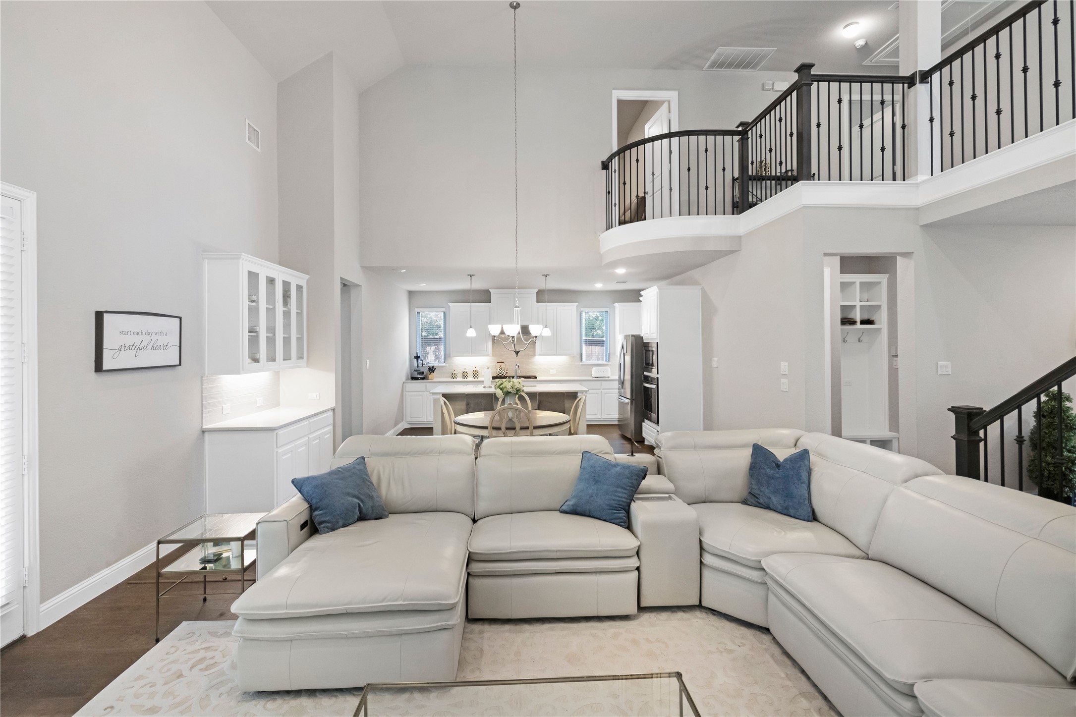 813 Harrington Lane