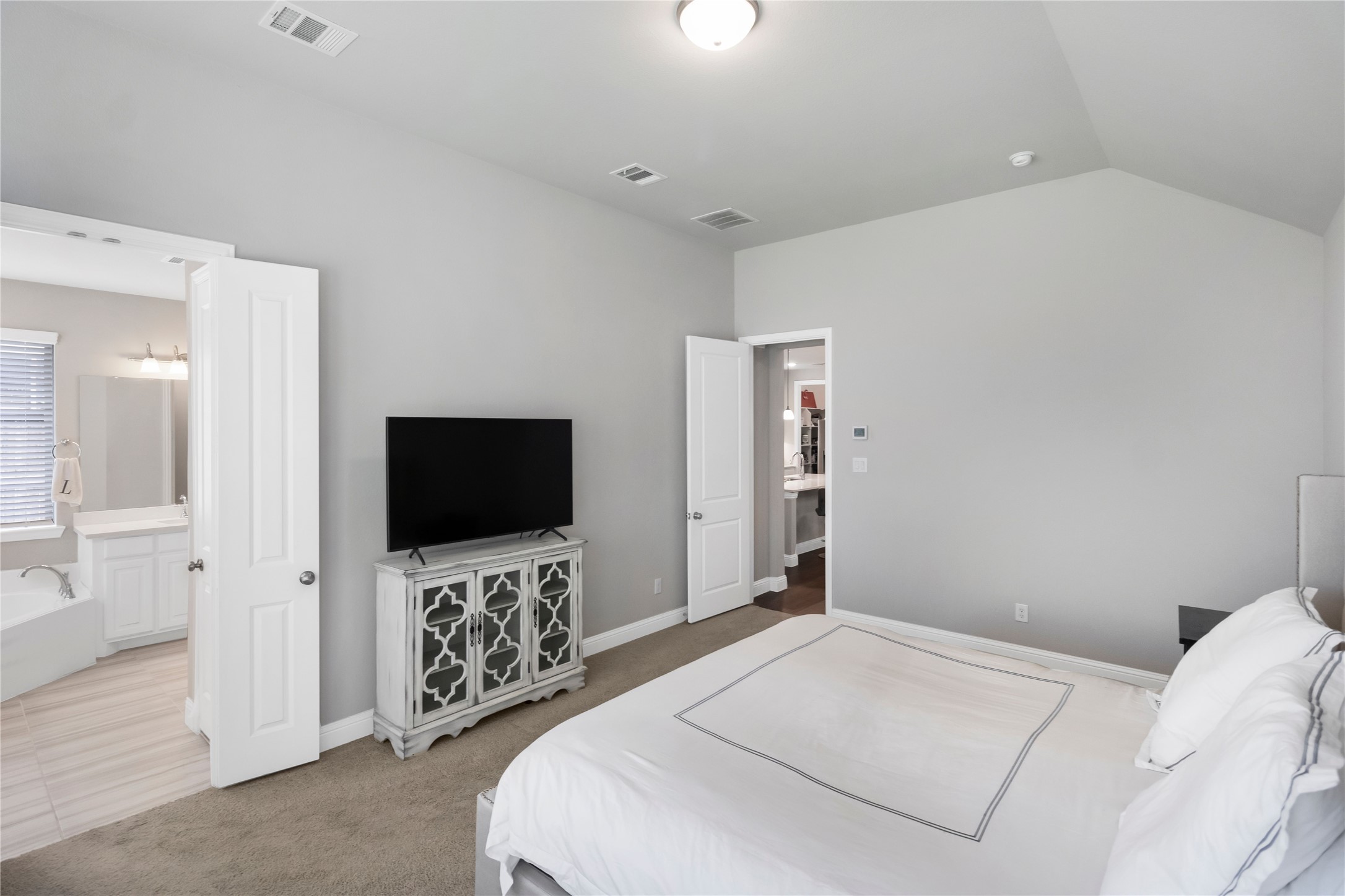 813 Harrington Lane