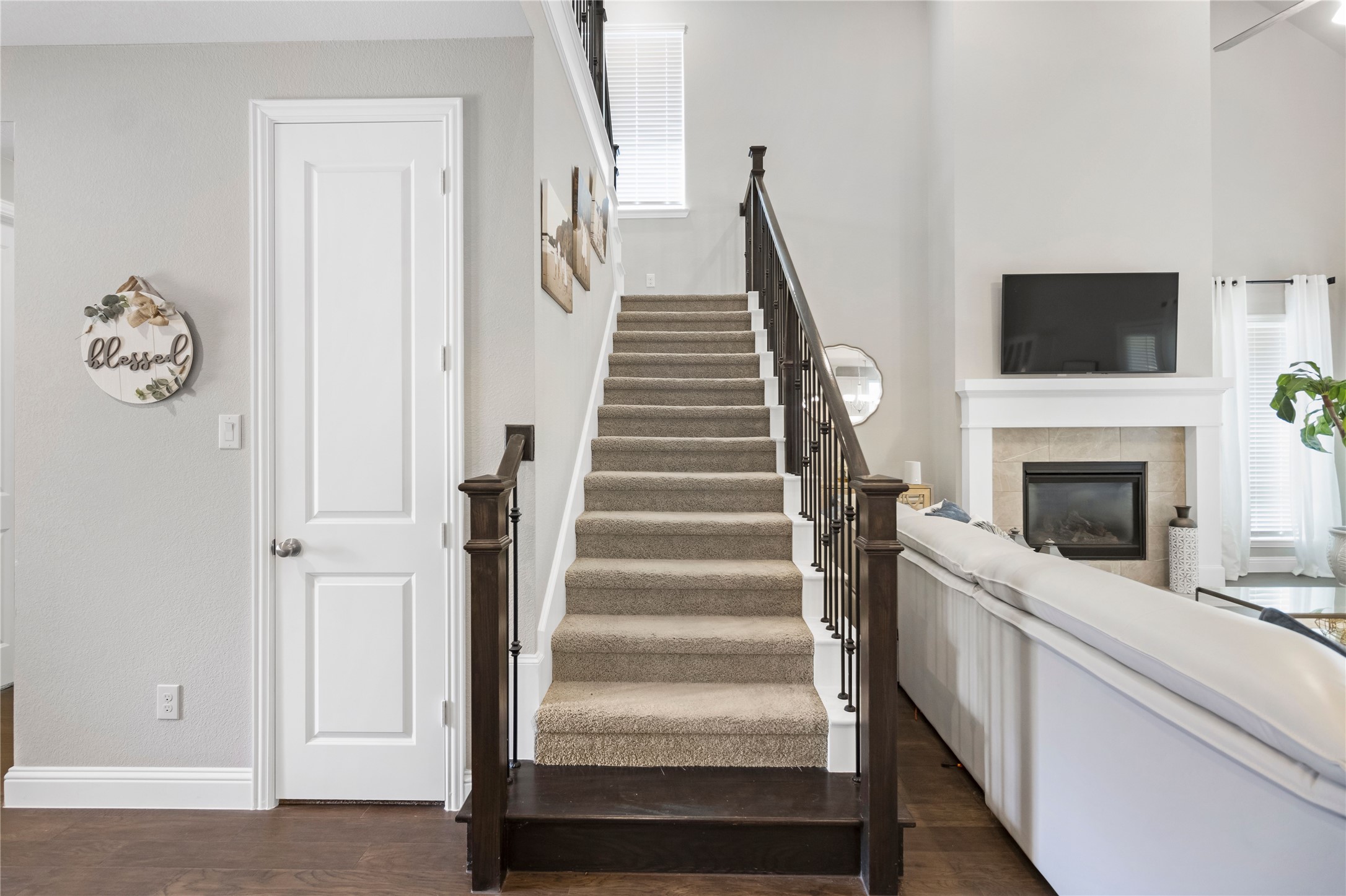 813 Harrington Lane