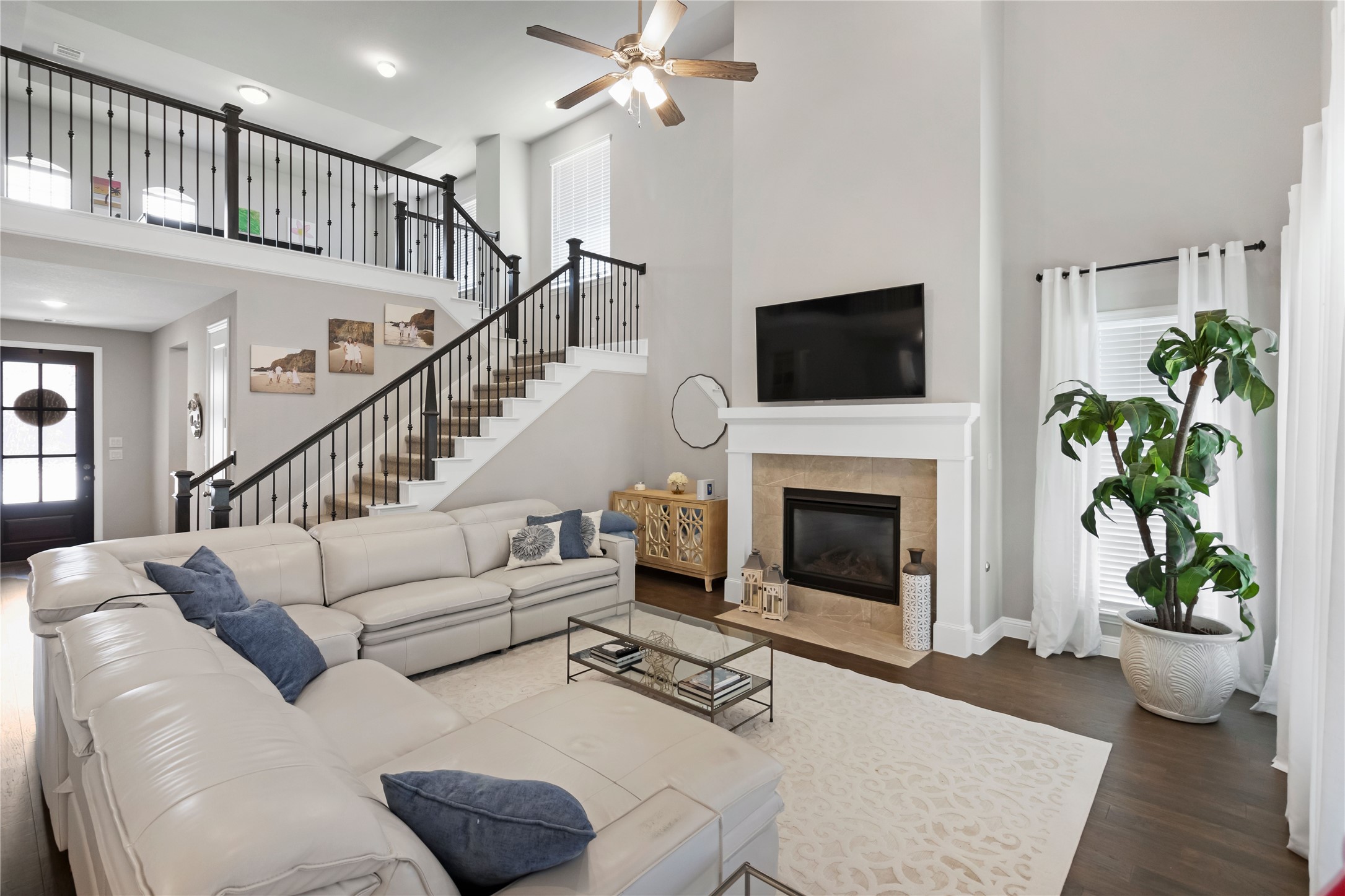 813 Harrington Lane