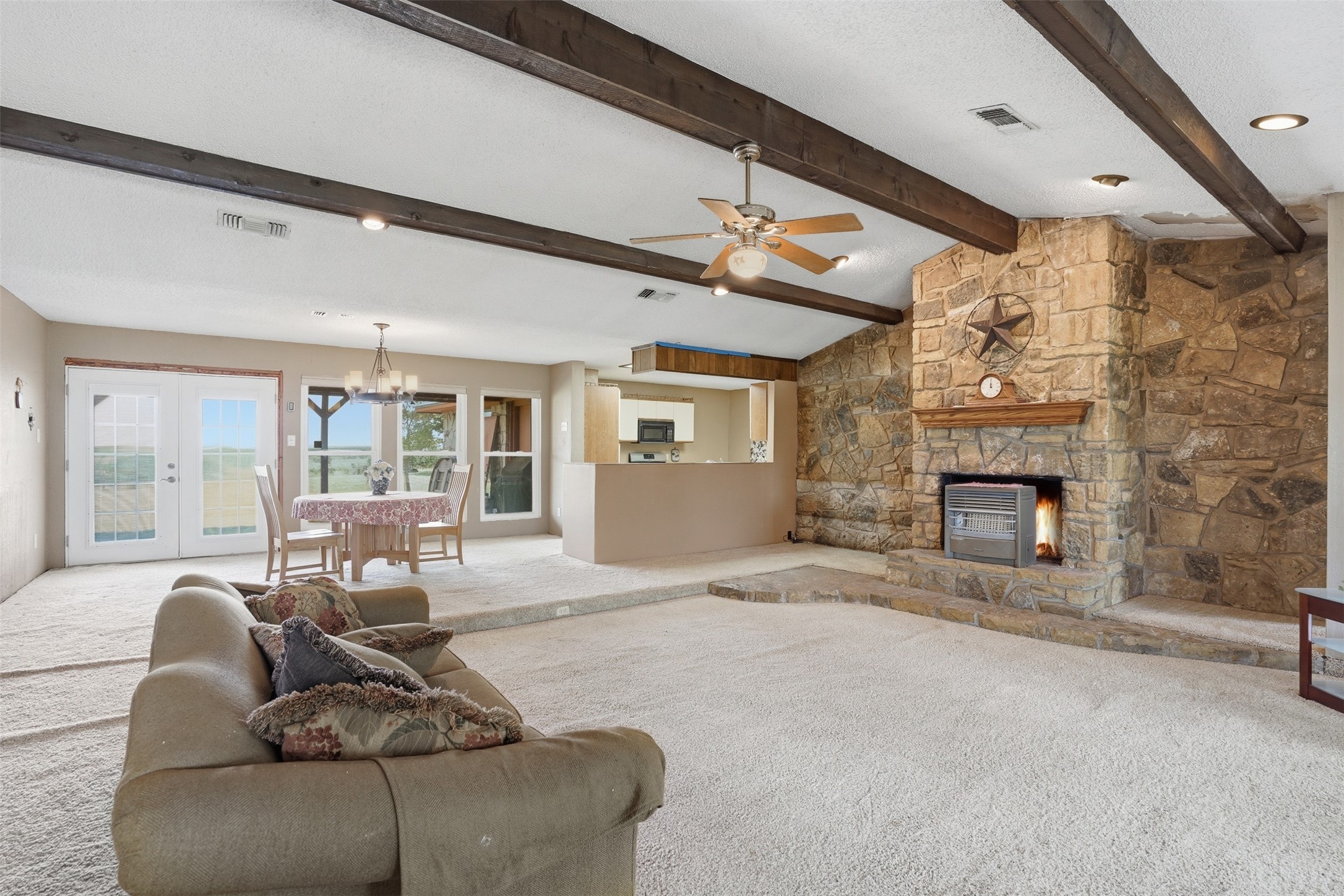 573 County Road 3592