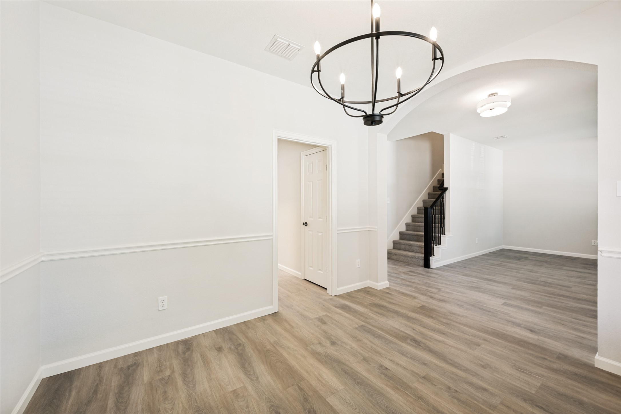 5205 Bay View Drive