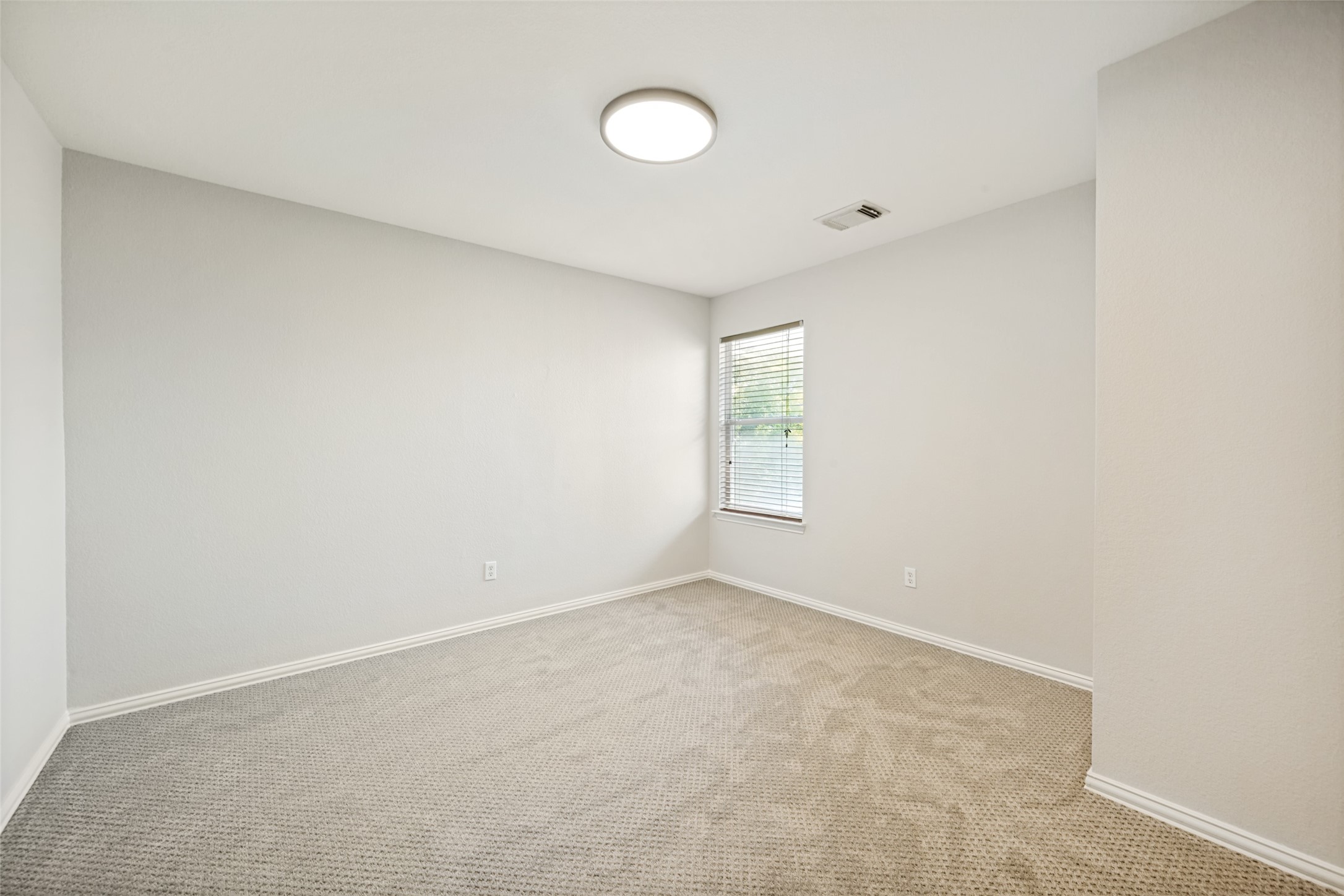 5205 Bay View Drive