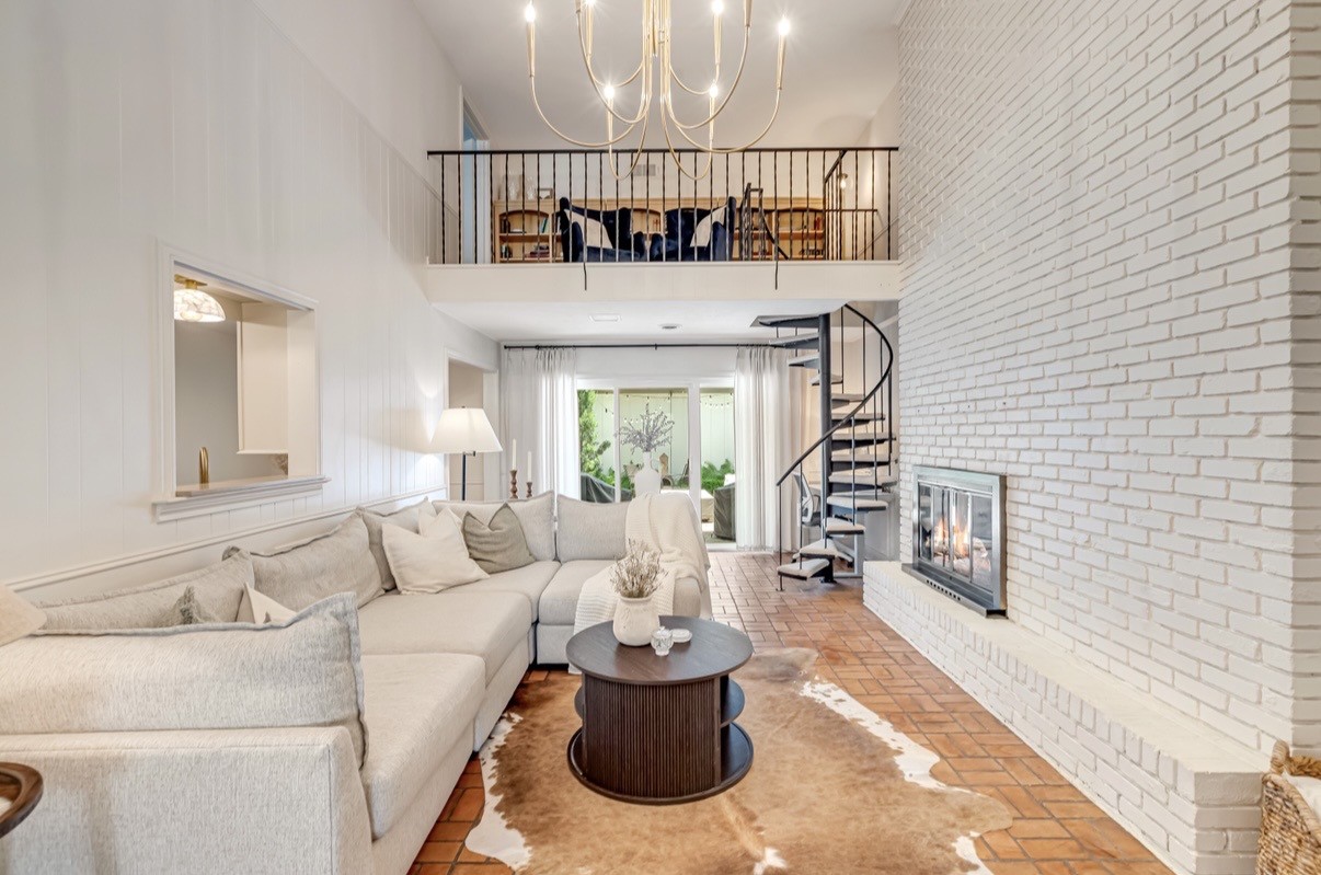 3778 Weeburn Drive