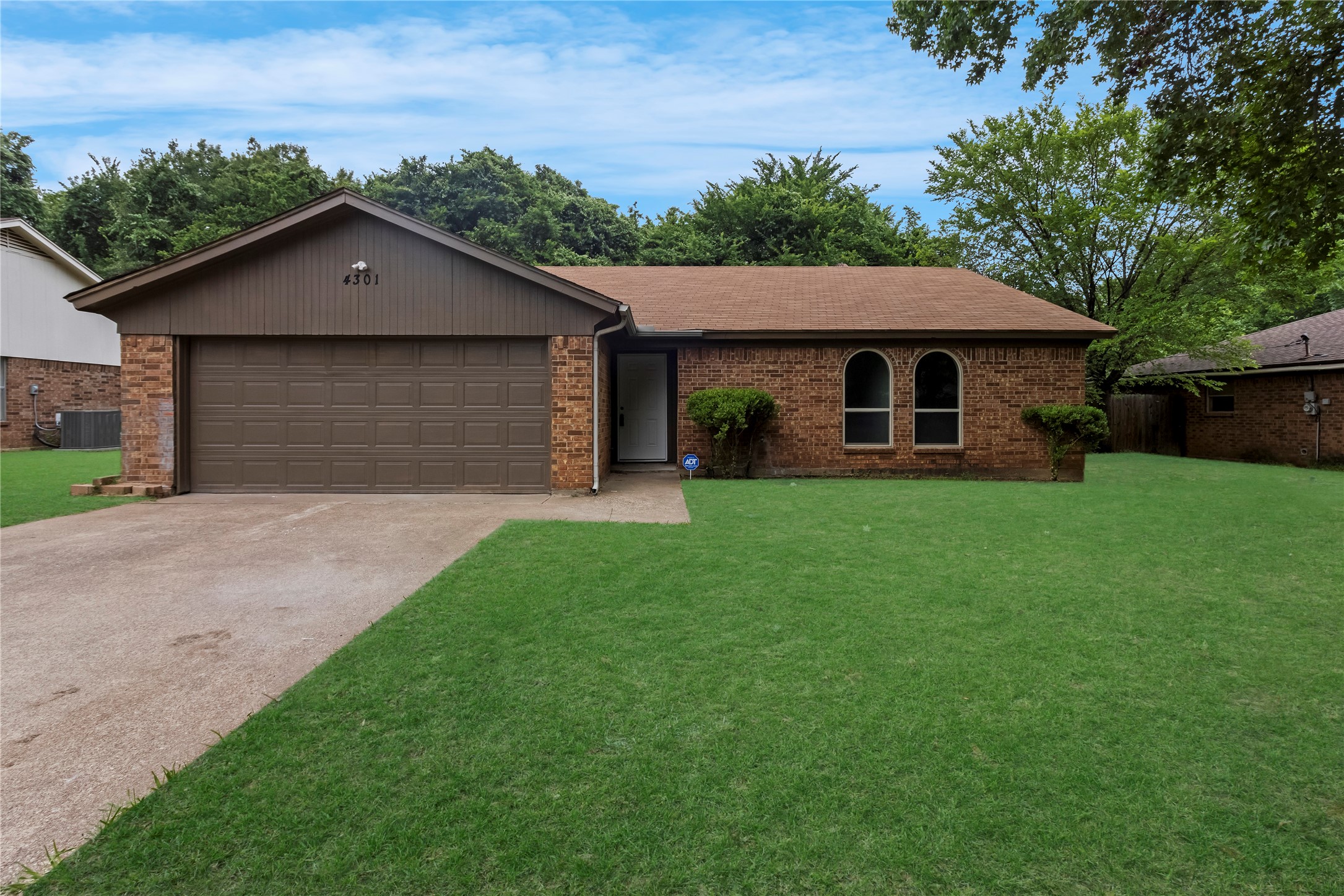4301 Middlebrook Drive