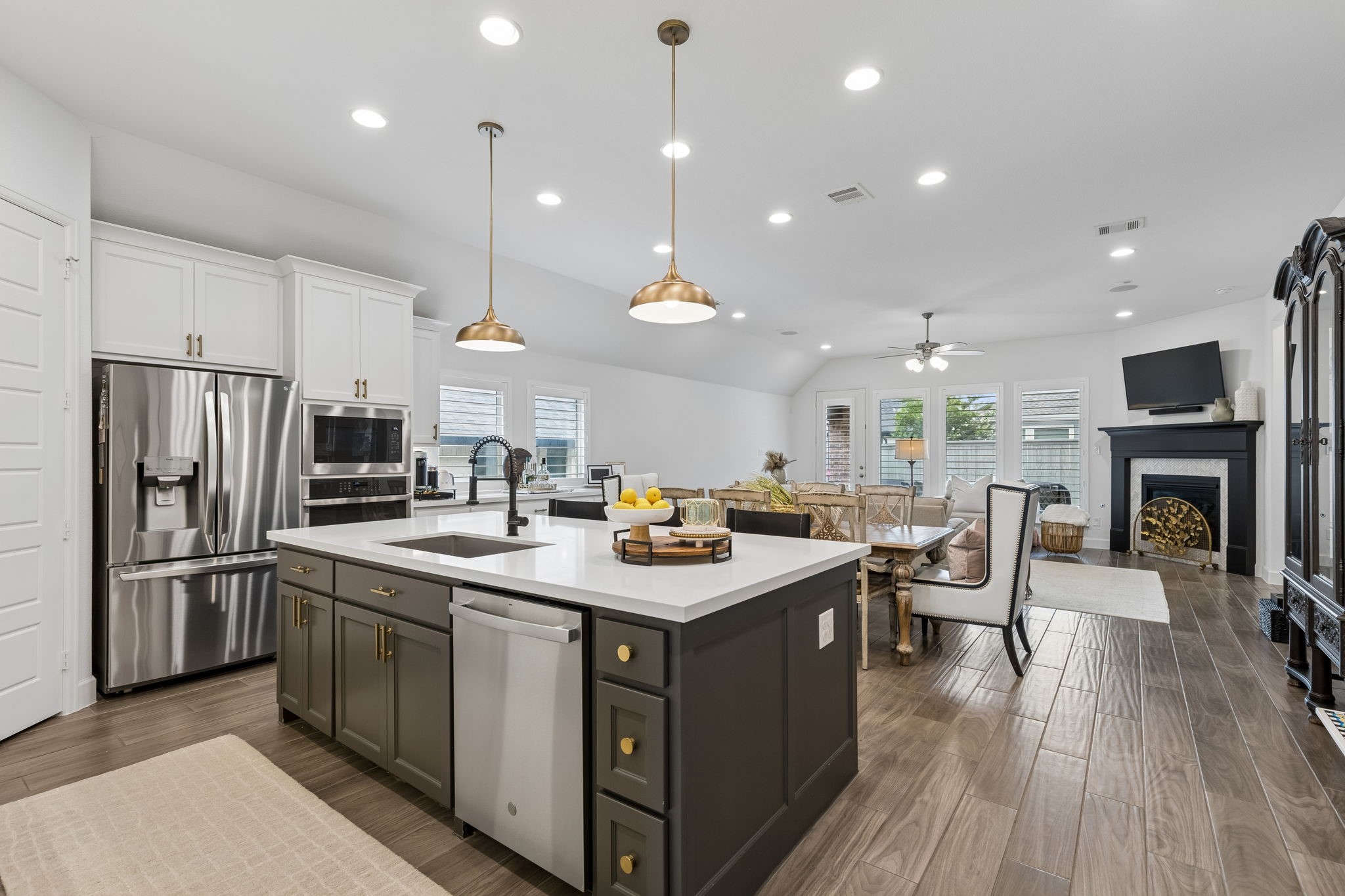 2216 Clancy Drive