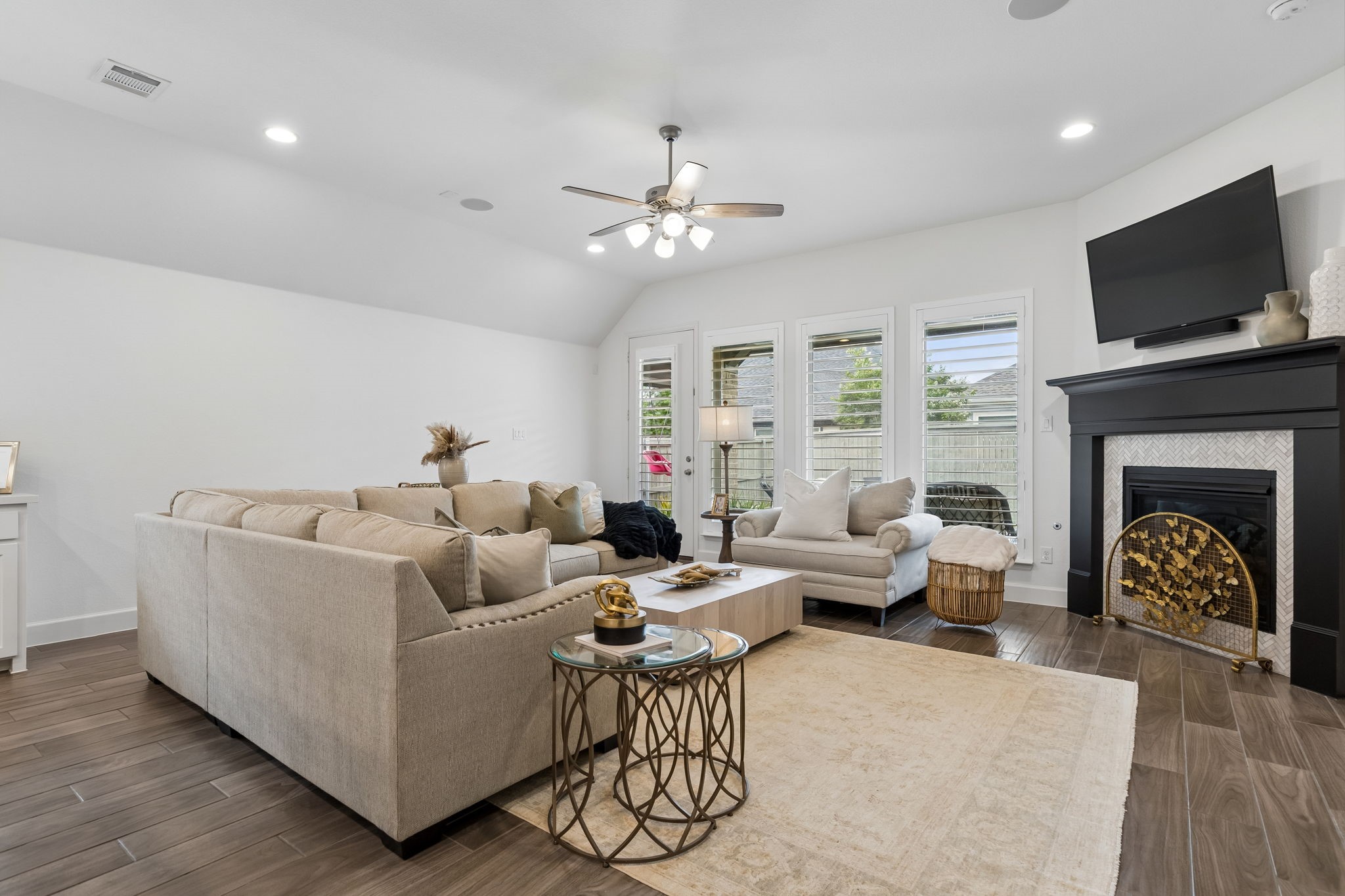2216 Clancy Drive
