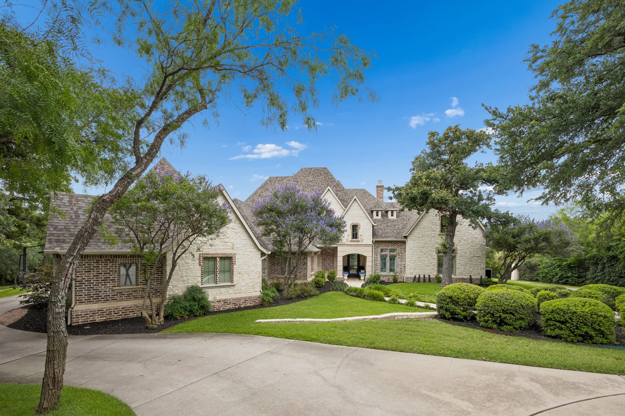 9191 Silver Leaf Court