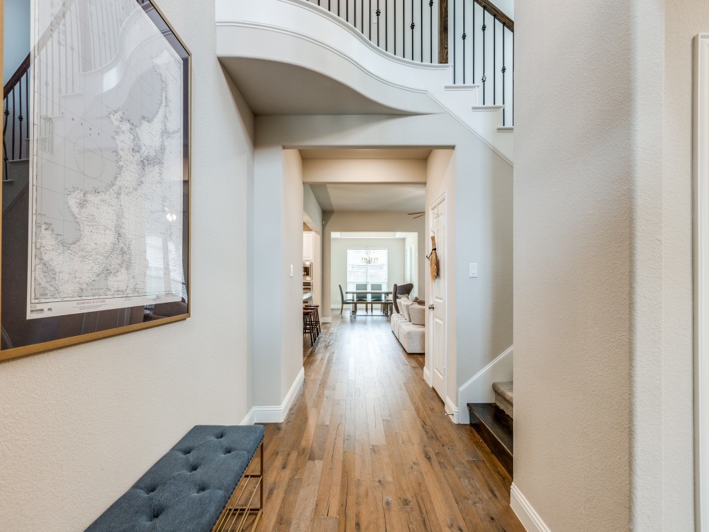 833 Underwood Lane
