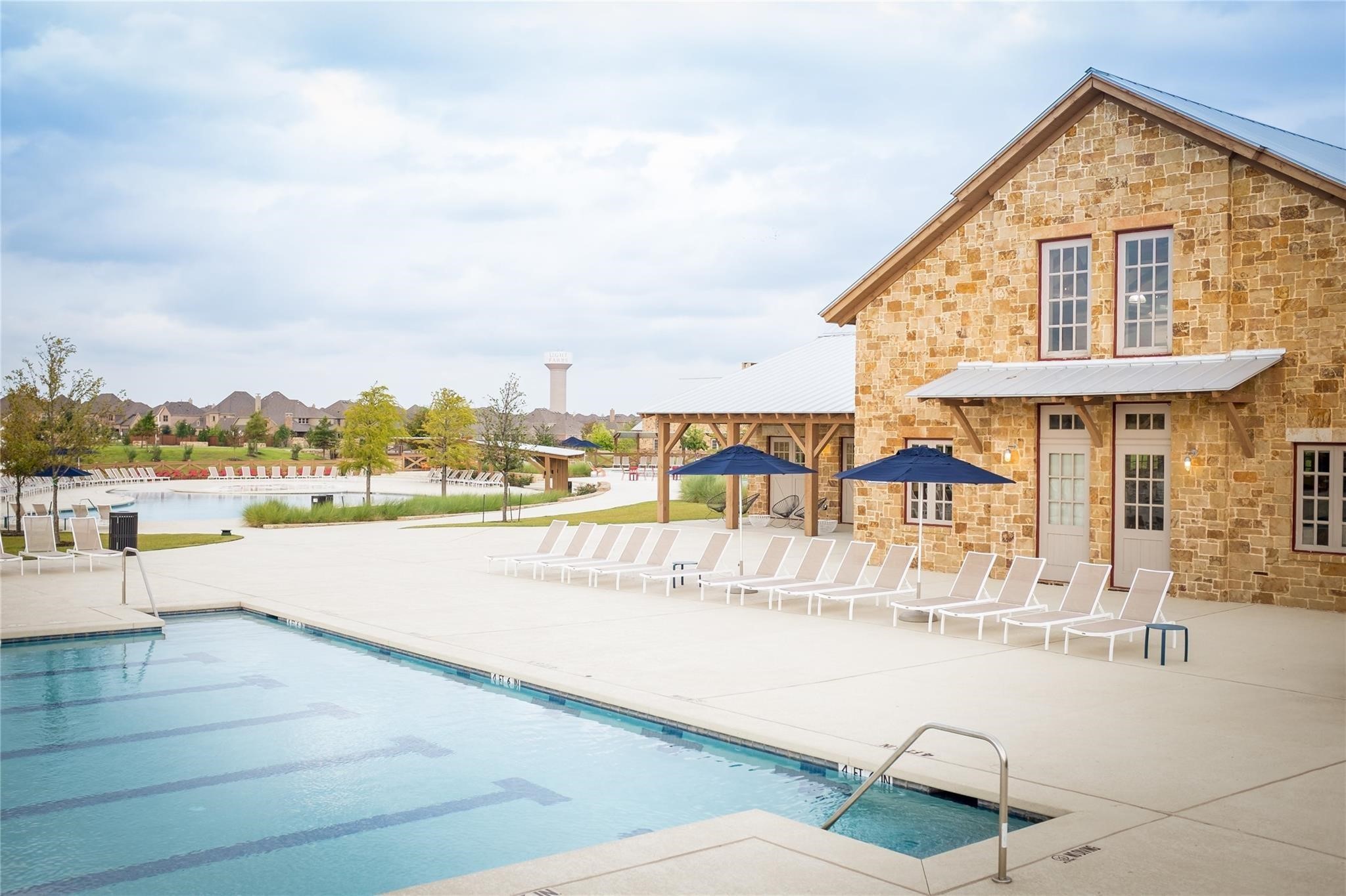 833 Underwood Lane