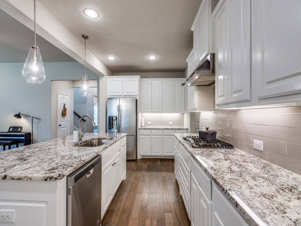 833 Underwood Lane