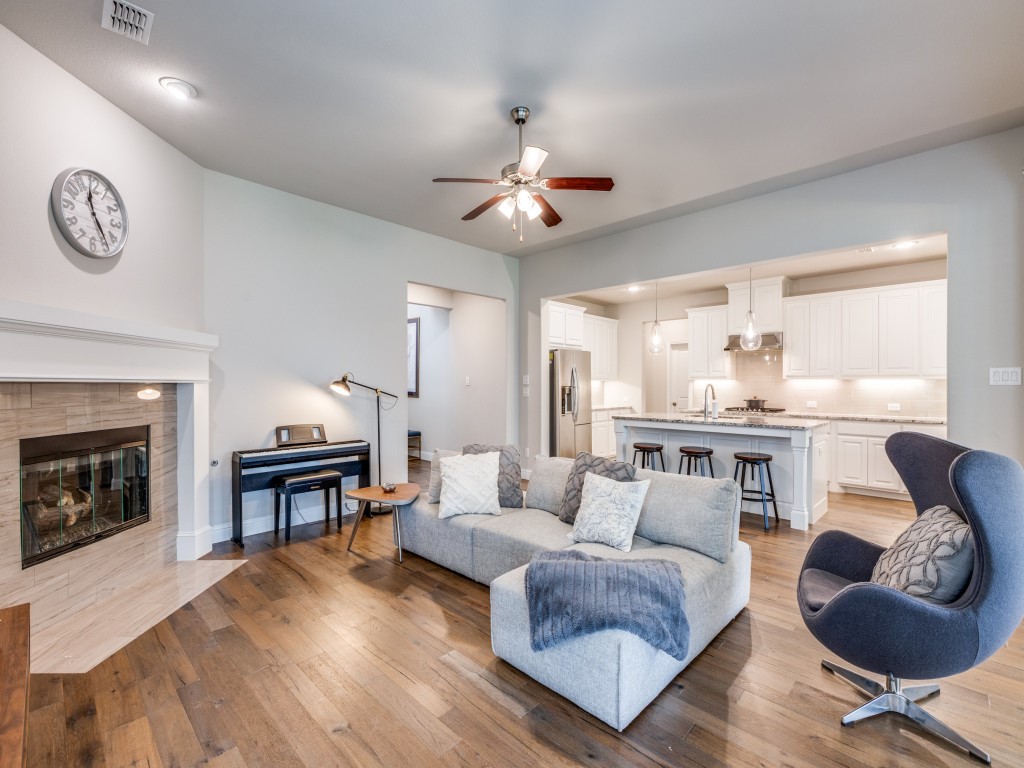 833 Underwood Lane
