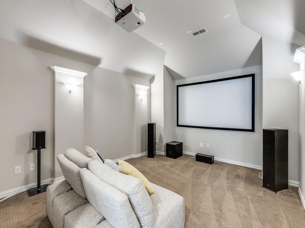 833 Underwood Lane