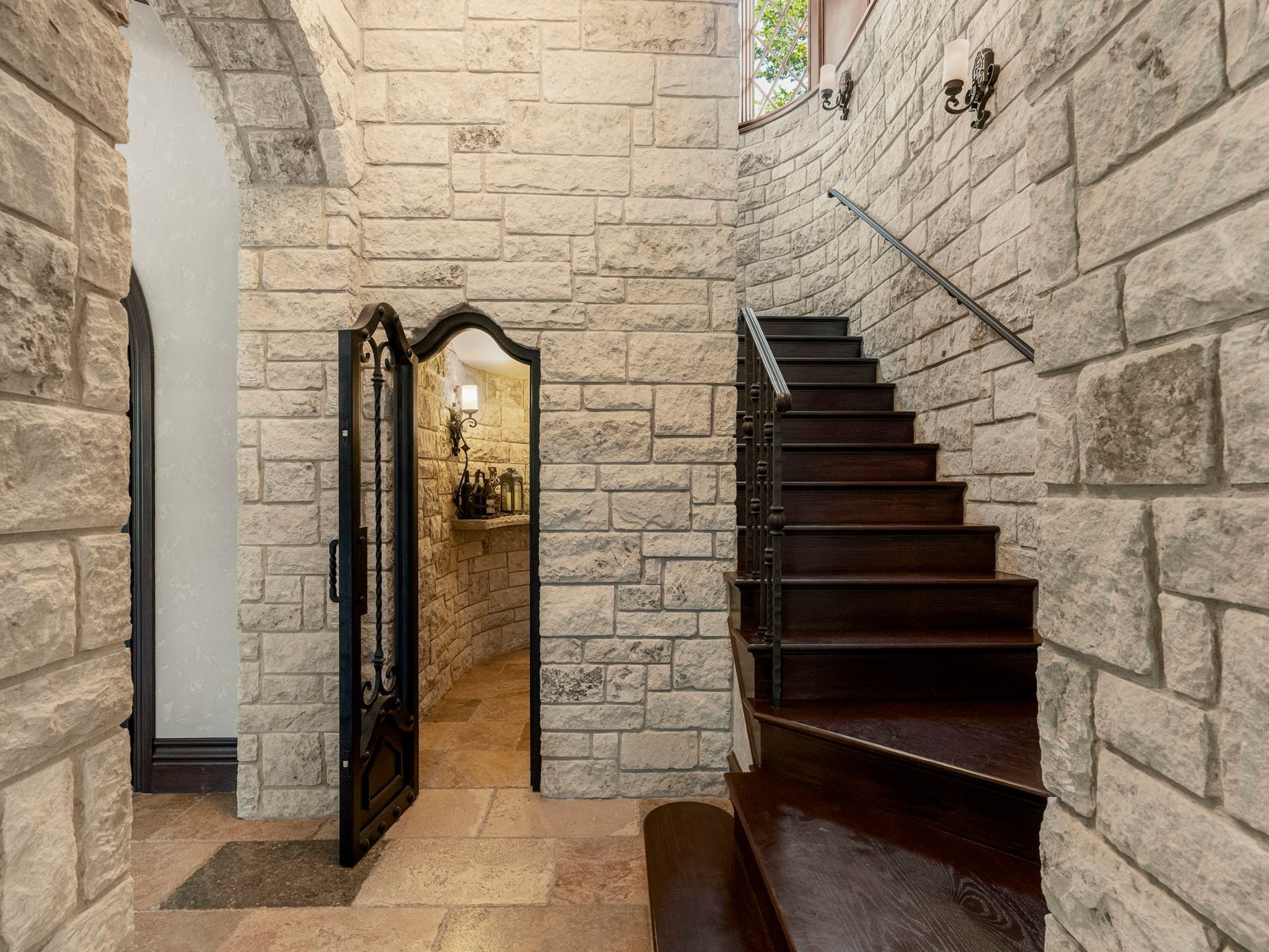 1928 Running Creek Drive