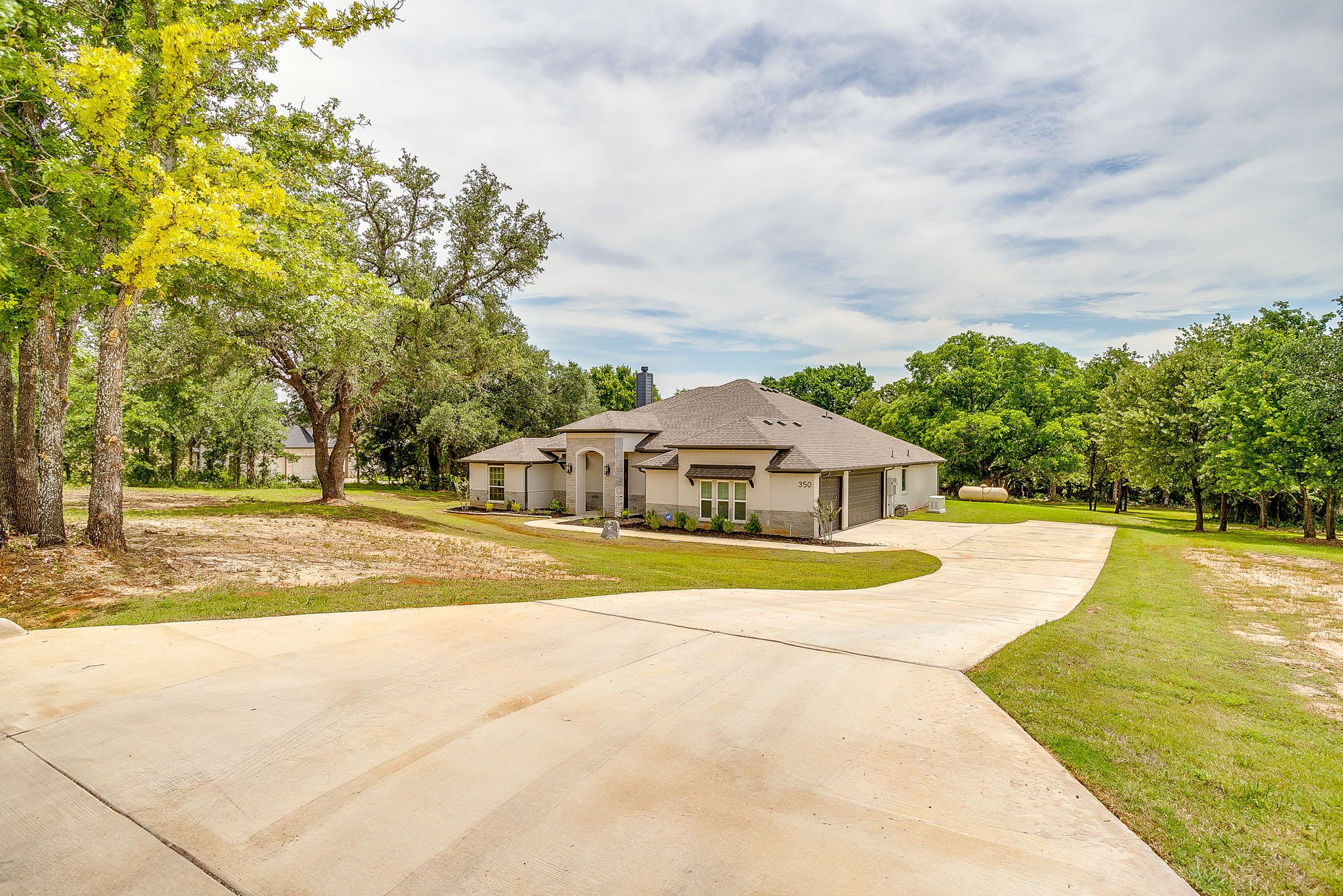 350 Red Top Road