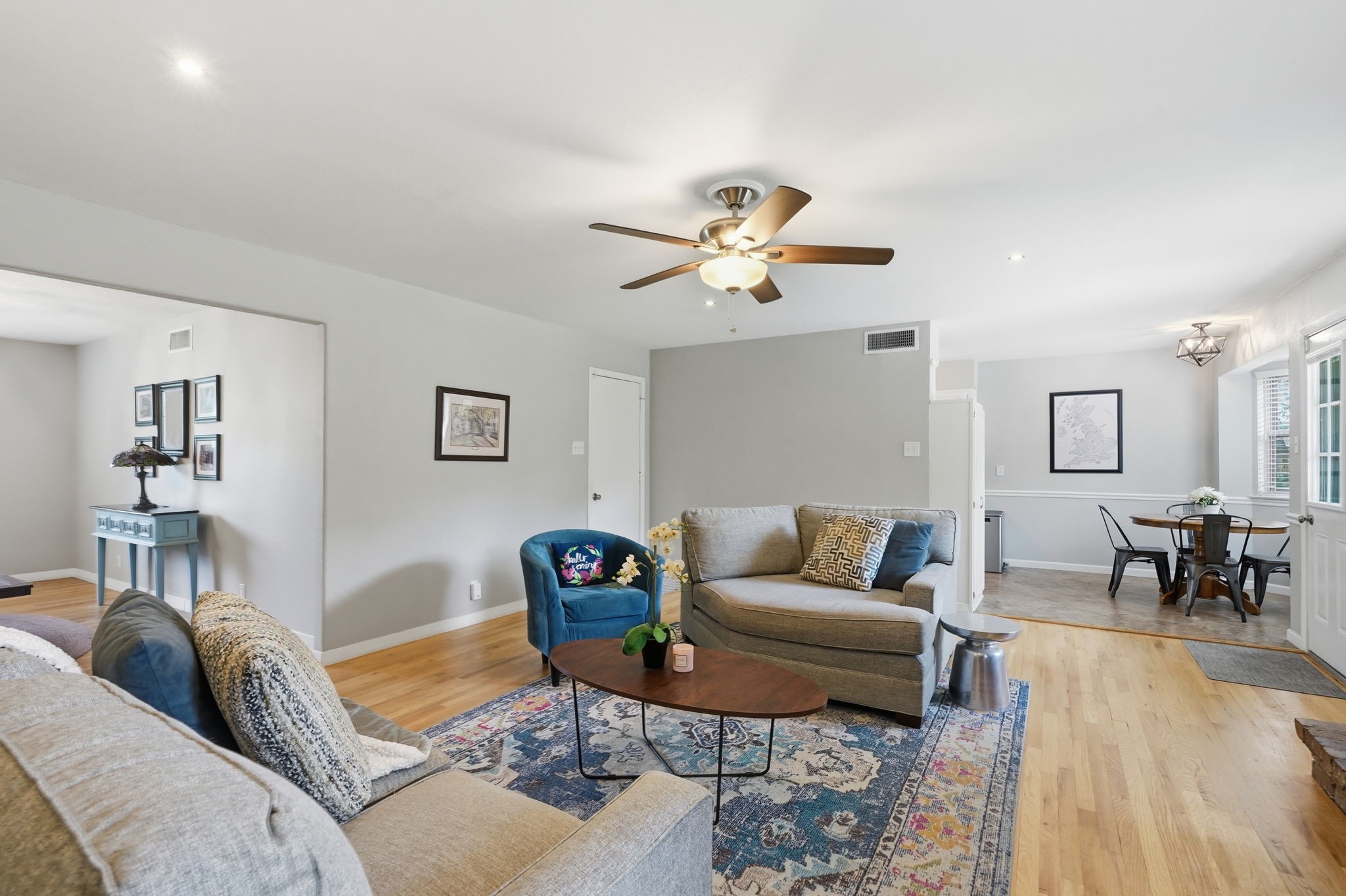 5808 Sunnywood Drive