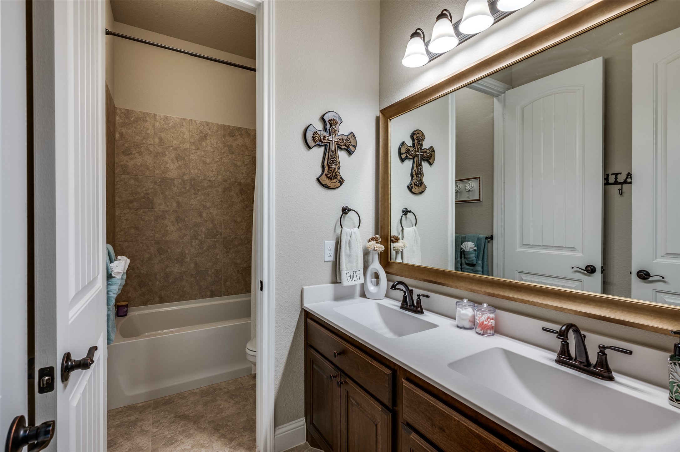 5912 Trail Marker Court