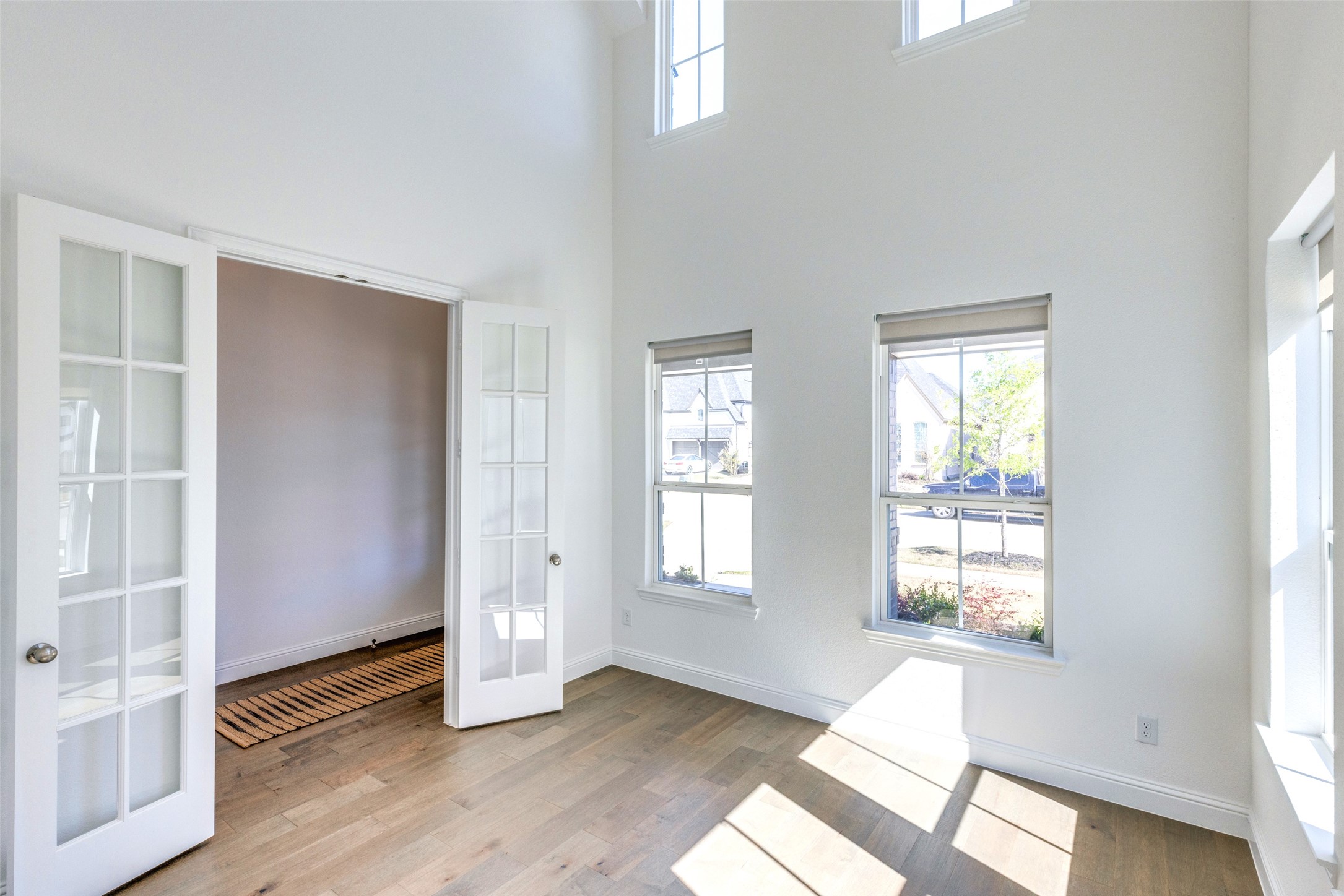 4221 Sandhills Lane