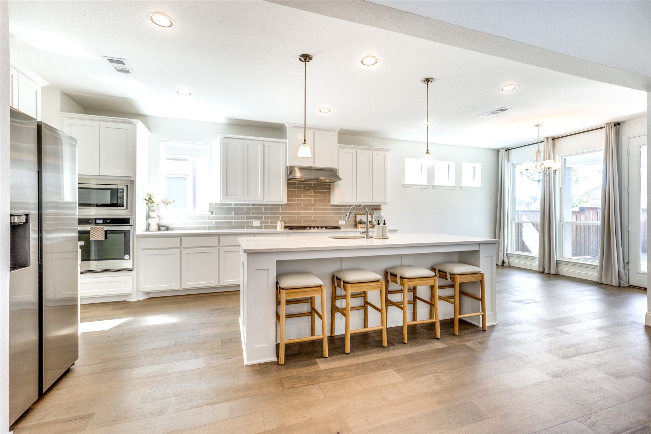 4221 Sandhills Lane