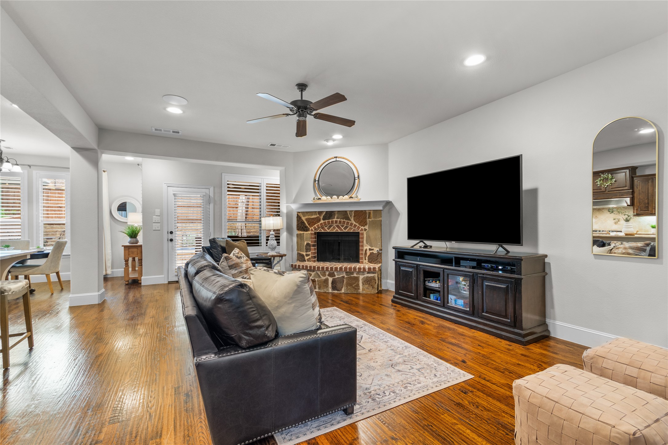 1616 Golf Club Drive